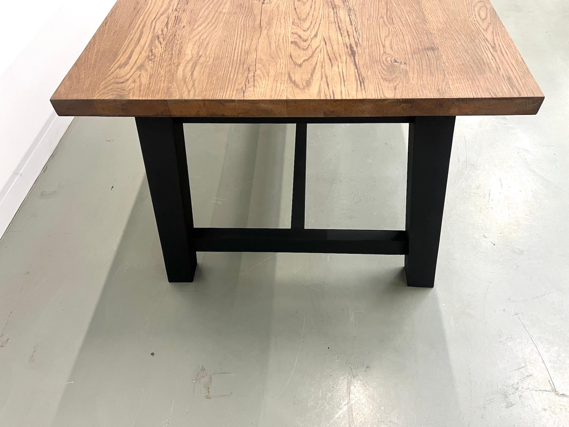 Modern solid oak dining table For Sale 10