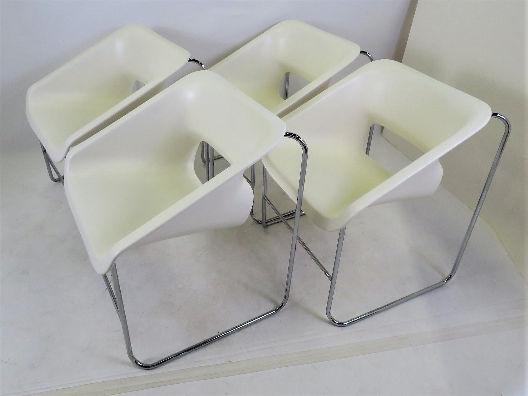 Modern Space Age 2 Lotus Stackable Chairs by Paul Boulva for Artopex Canada 1976 2