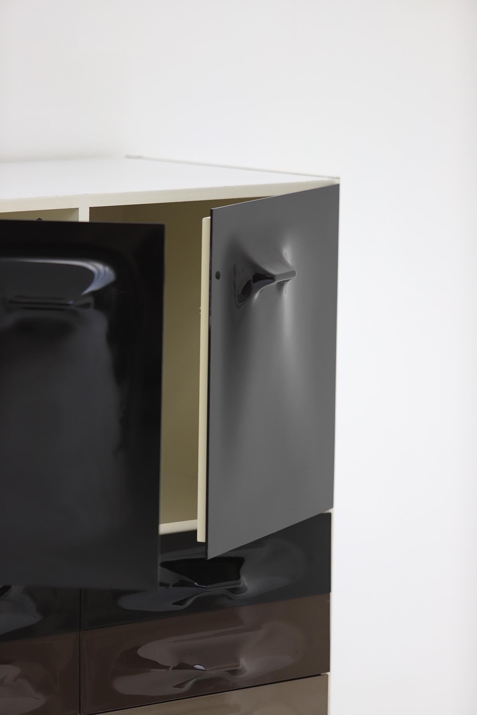 Metal Modern space age DF2000 cabinet by Raymond Loewy for Doubinsky Frères in 1968.