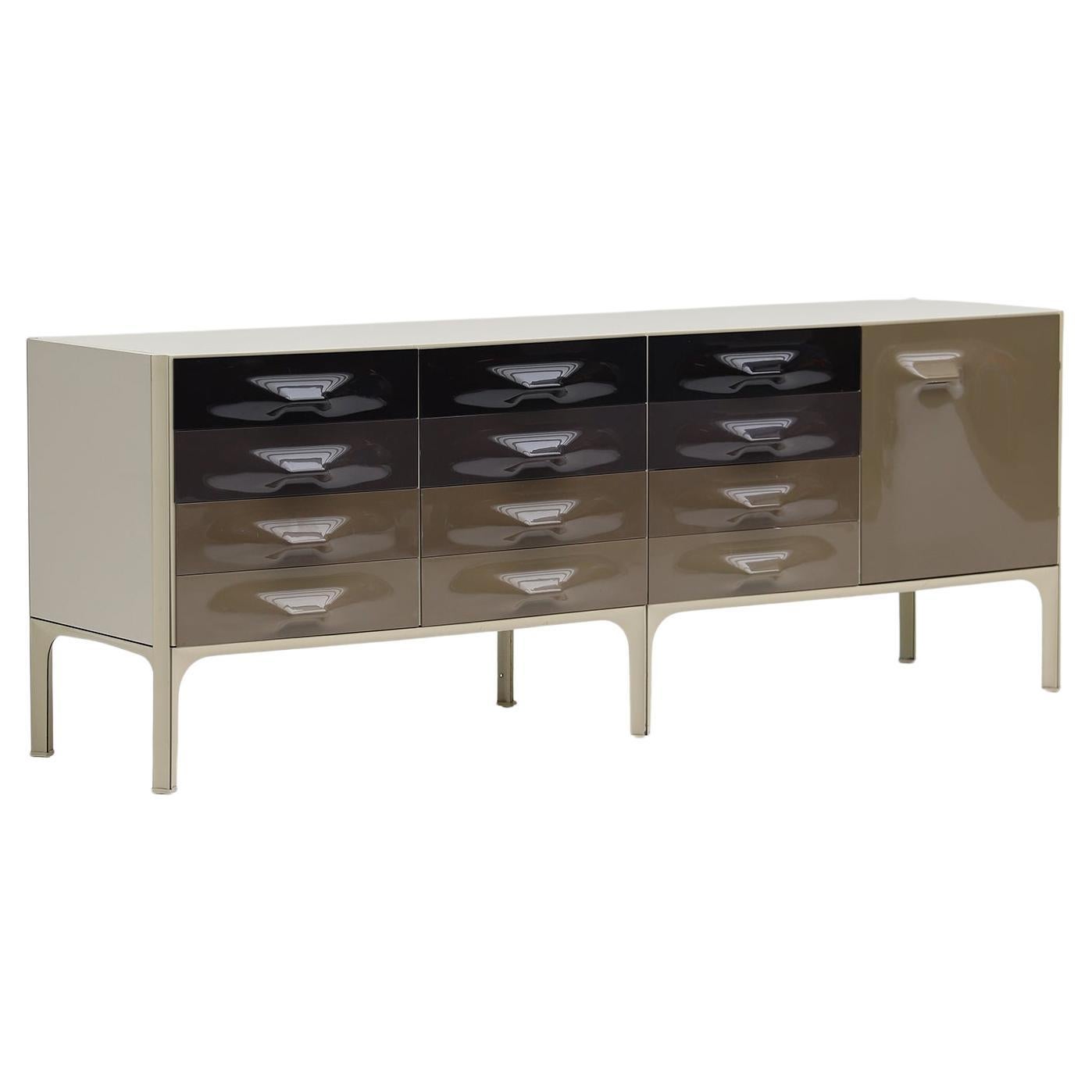 Modern space age DF2000 sideboard by Raymond Loewy for Doubinsky Frères in 1968. For Sale