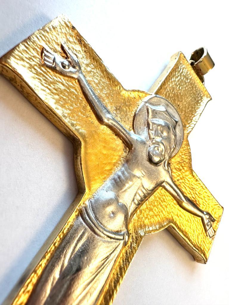 Pendentif Crucifix espagnol moderne de style byzantin en argent plaqué or Unisexe en vente