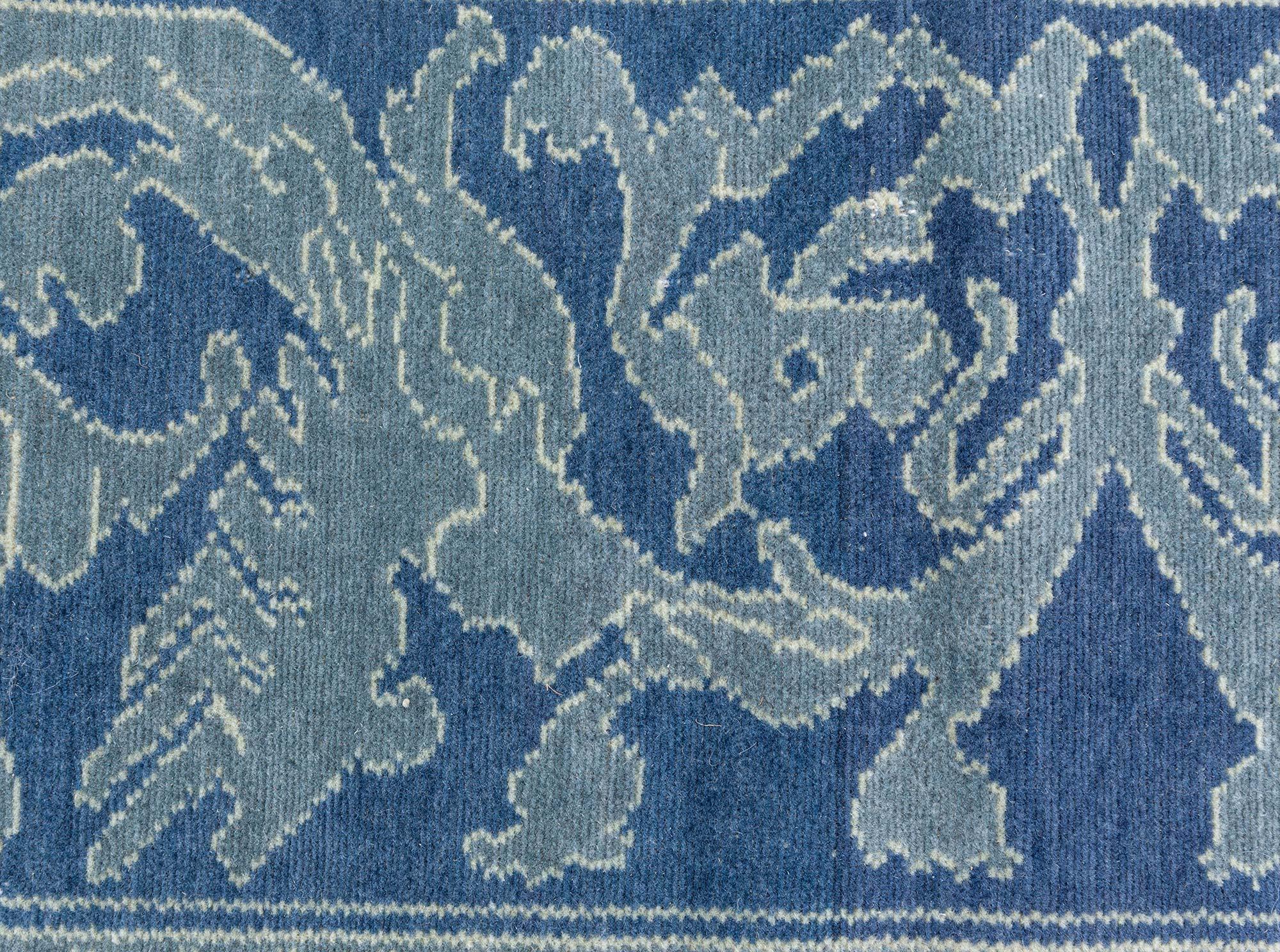 Alfombra de diseño español moderno de Doris Leslie Blau en Nuevo estado para la venta en New York, NY