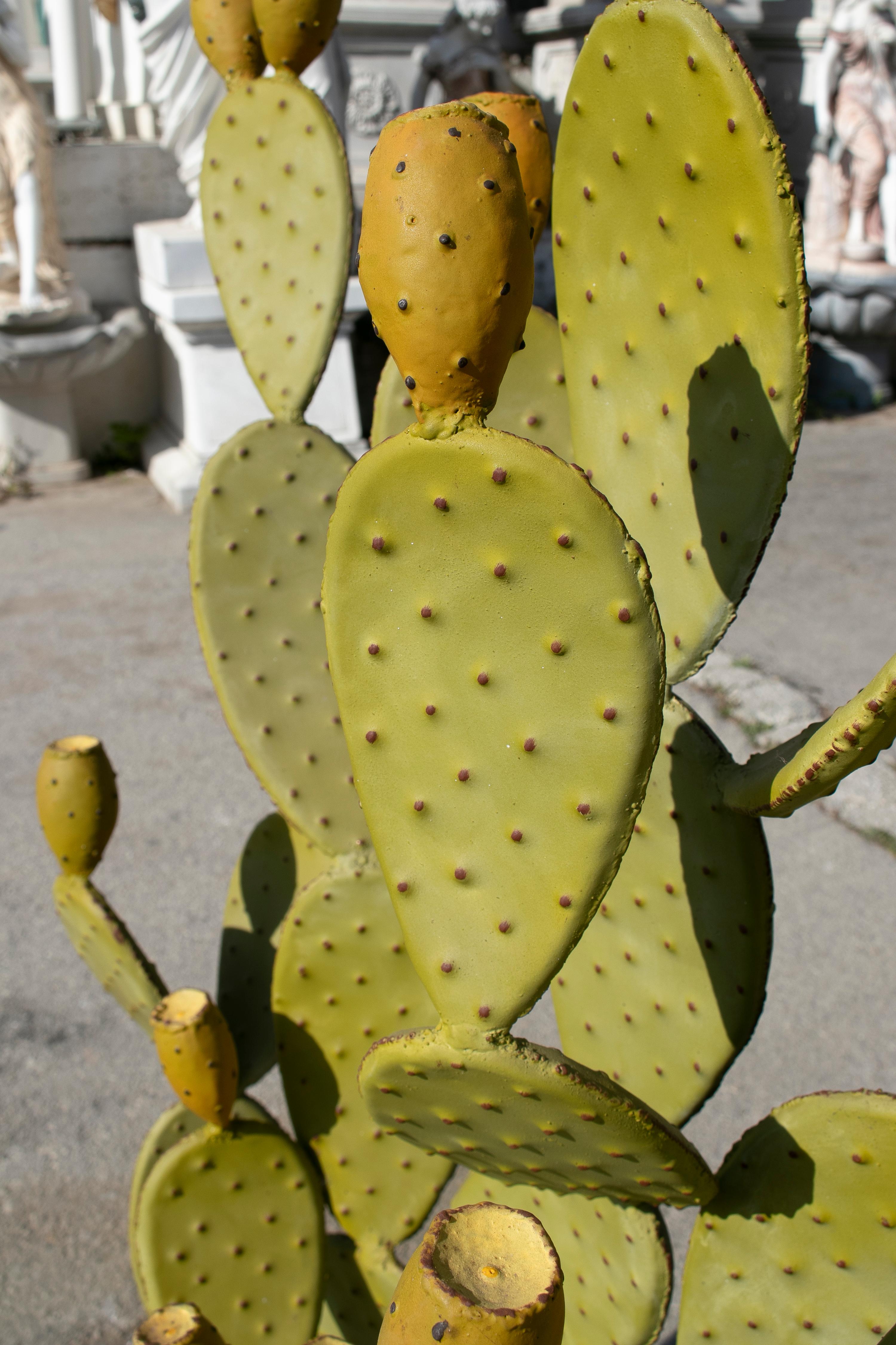 Modern Spanish Hand Painted Cactus Iron Garden Sculpture For Sale 5