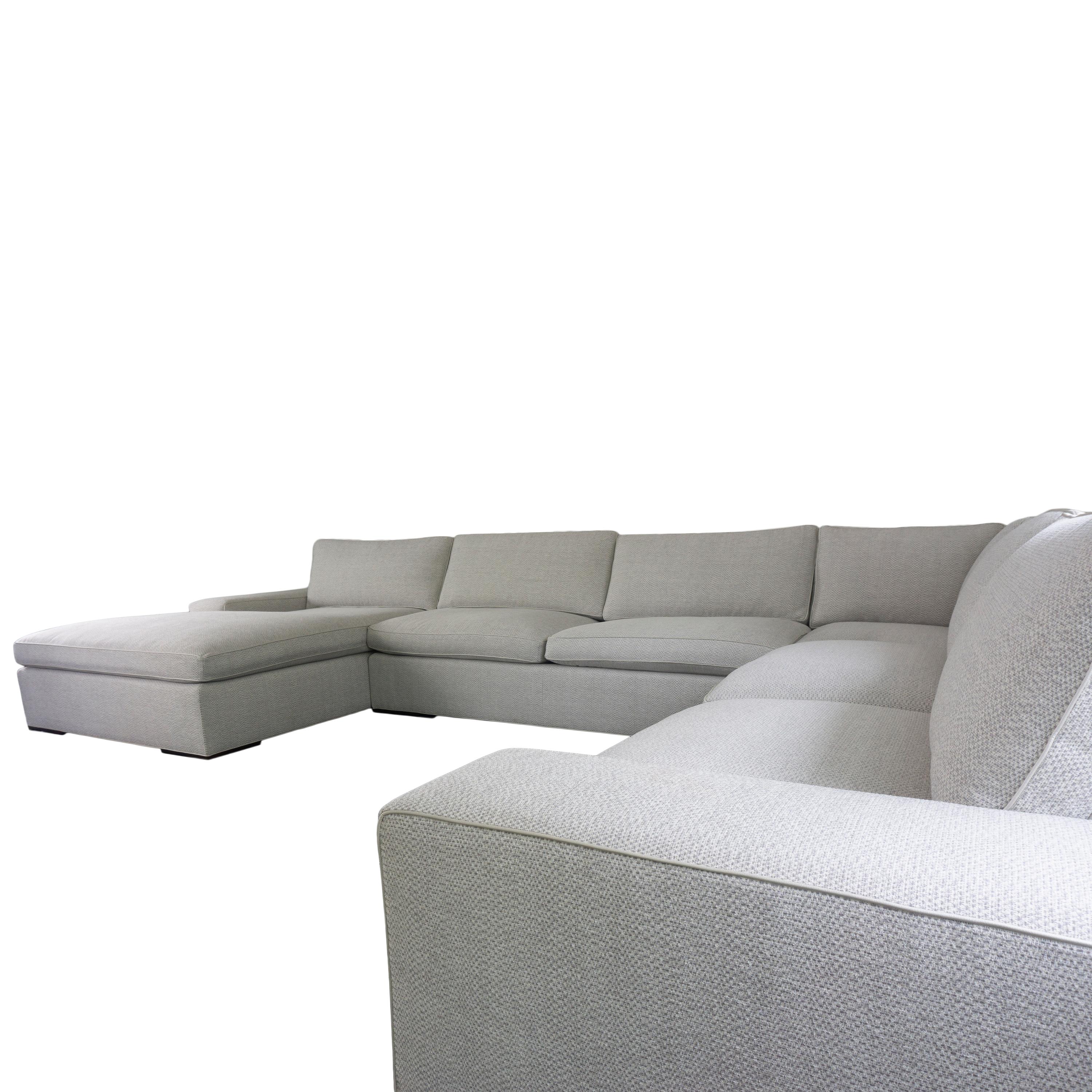 Modernes Quadratarm-Sofa mit Chaiselongue im Zustand „Neu“ im Angebot in Greenwich, CT