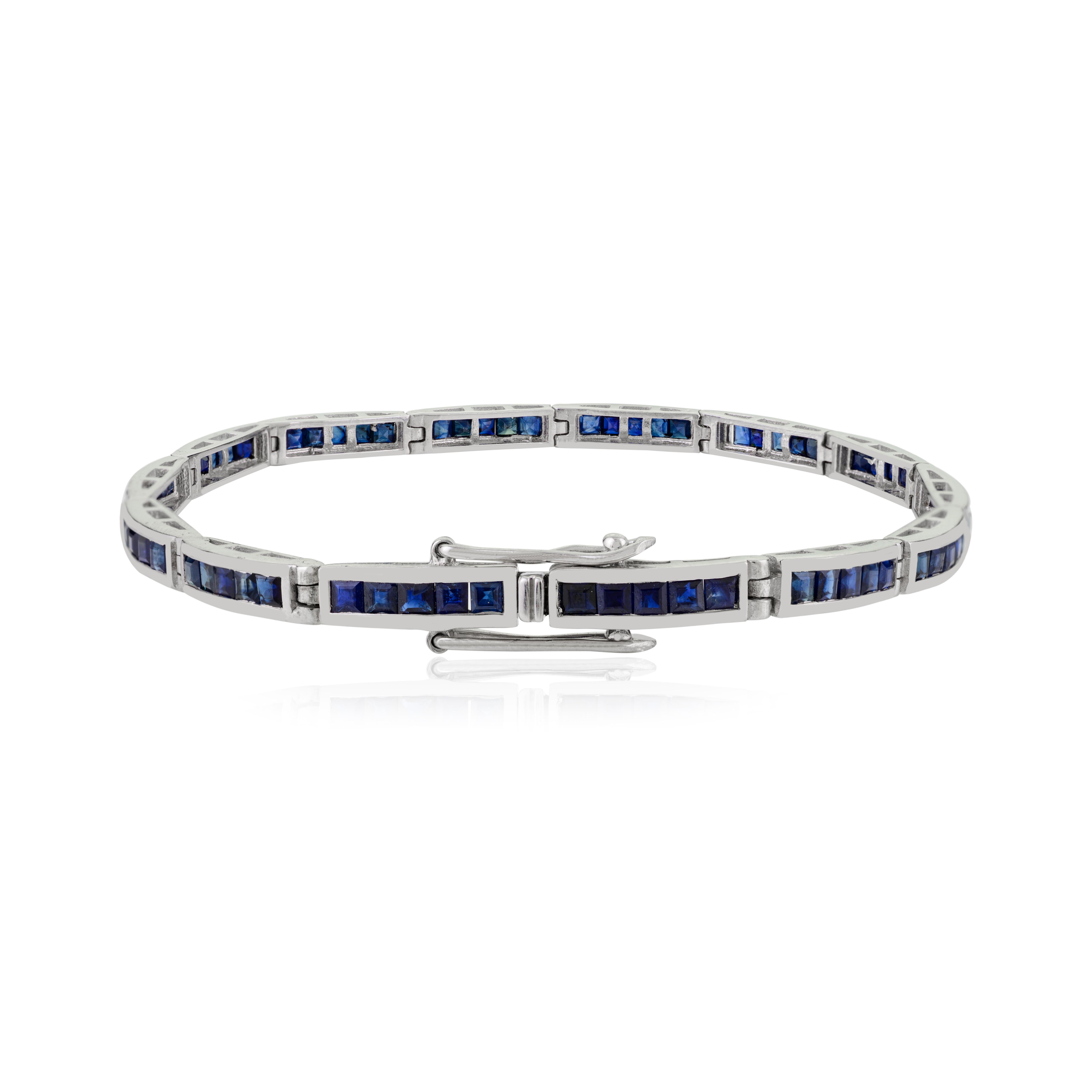 Modern Square Cut 10.2 Ct Blue Sapphire 925 Silver Tennis Bracelet Gift for Wife In New Condition For Sale In New York, NY