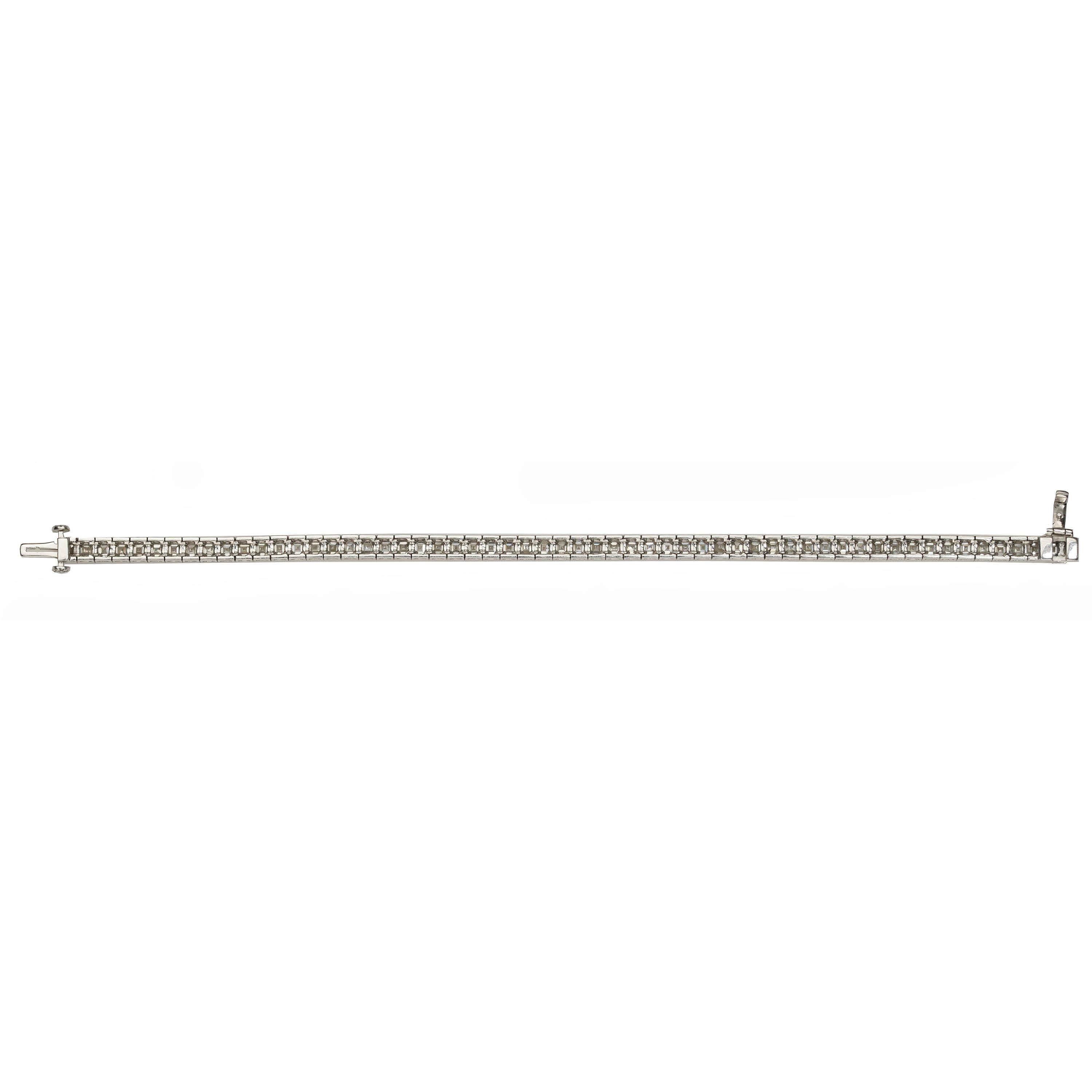 Modernes modernes Tennisarmband aus Platin mit quadratischem Diamantschliff, 11,16 Karat (Carréeschliff)
