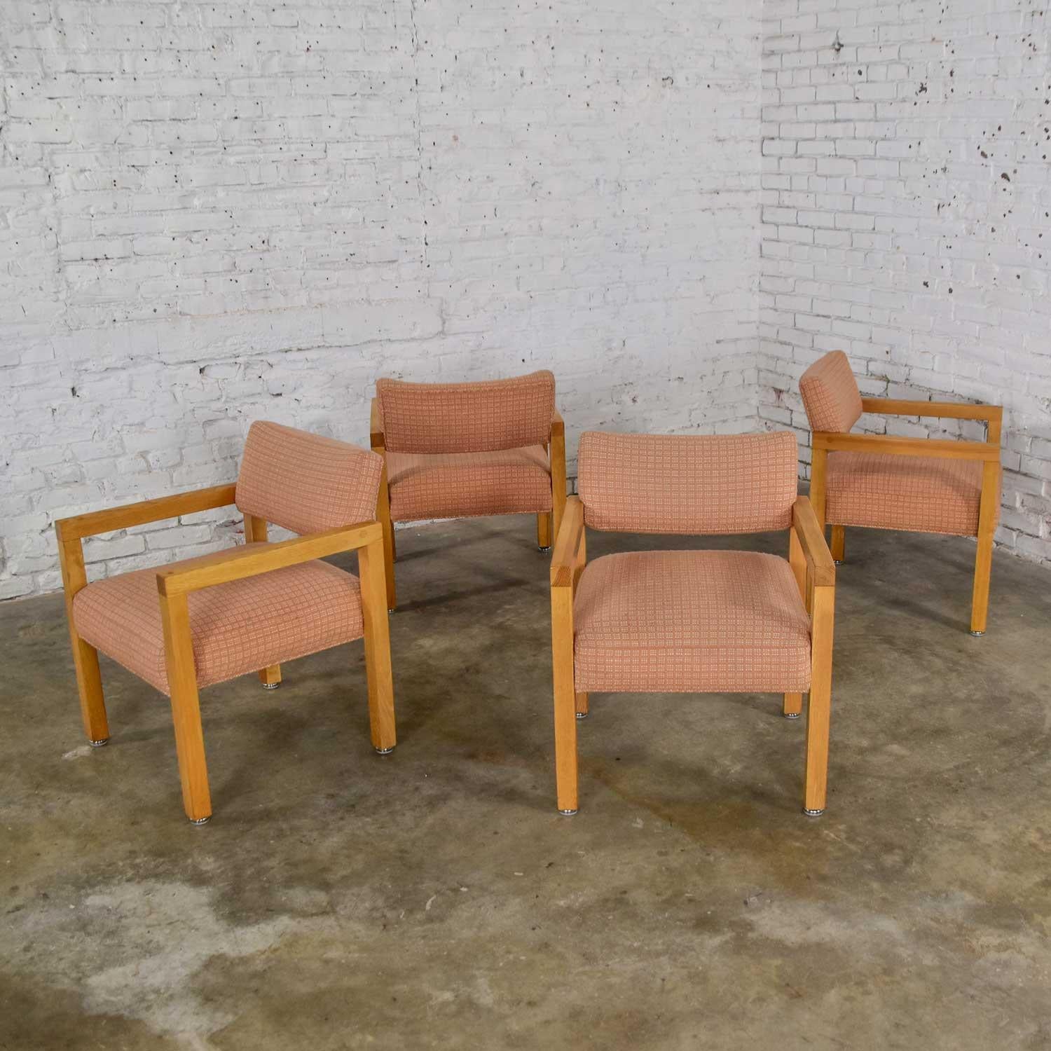 Modern Square Frame Oak Armchairs with Original Blush Textured Fabric, Set of 4 For Sale 1