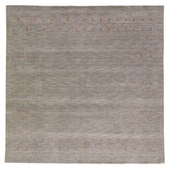 Tappeto quadrato moderno in lana stile Gabbeh in grigio e beige