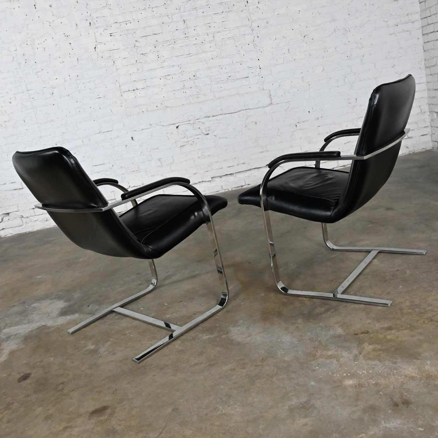 Modern St Timothy Chair Cantilever Chairs Chrome Rectangle Tube & Black Leather For Sale 3