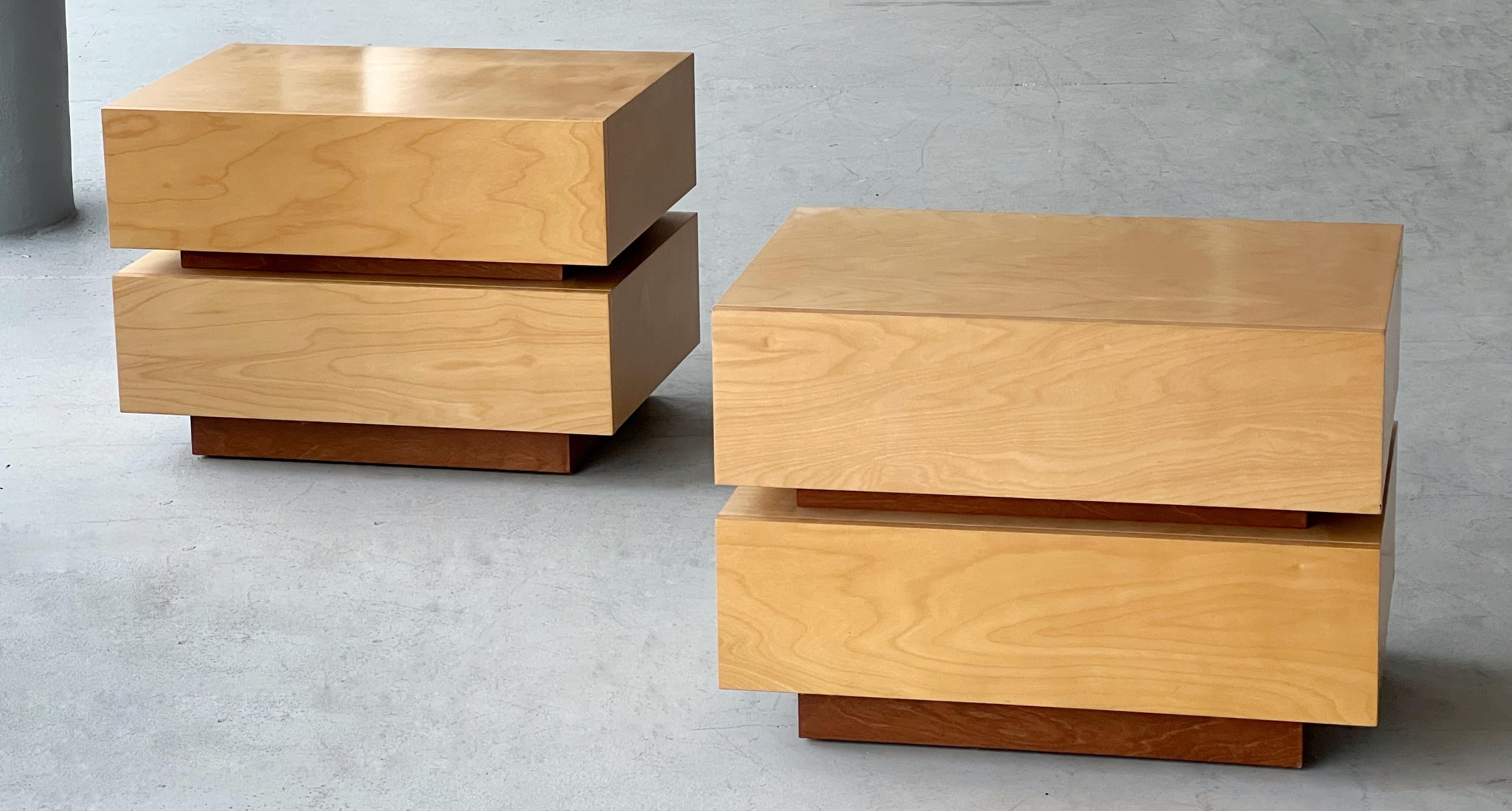 Modern Stacked Night Stands Bedside Tables with Headboard In Good Condition For Sale In Miami, FL