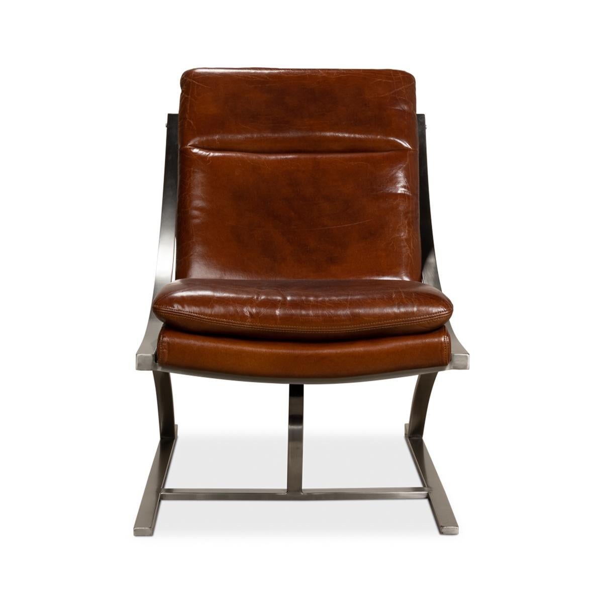 Chaise moderne en acier inoxydable et cuir, cuir brun chaud et luxueux avec une structure en acier inoxydable brossé et un design épuré et contemporain. 

Fabriqué en cuir aniline pur de qualité supérieure dans la couleur de cuir 