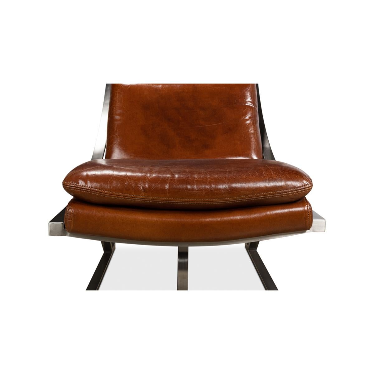 XXIe siècle et contemporain Chaise moderne en acier inoxydable et cuir marron en vente