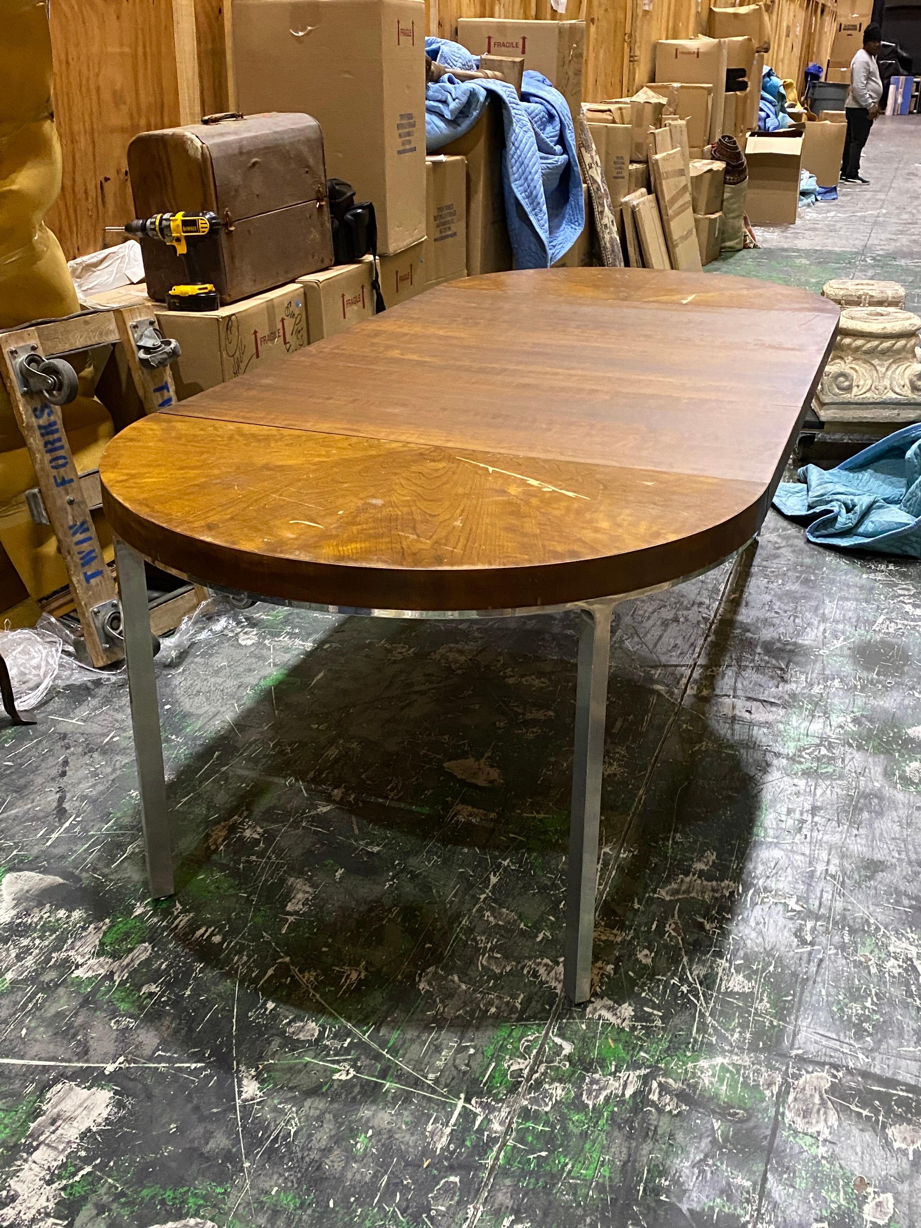 20th Century Modern Stainless Steel & Walnut Book-Matched Wood Round Extension Dining Table For Sale