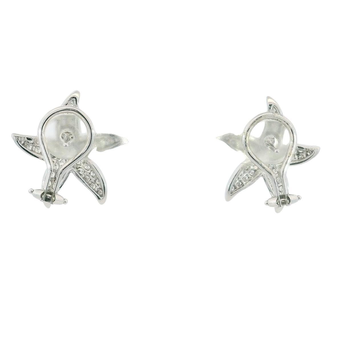 Orecchini moderni con diamanti a stella Omega Back Clip Ons in oro bianco 18K ~1.2ctw In condizioni ottime in vendita a Fairfield, CT