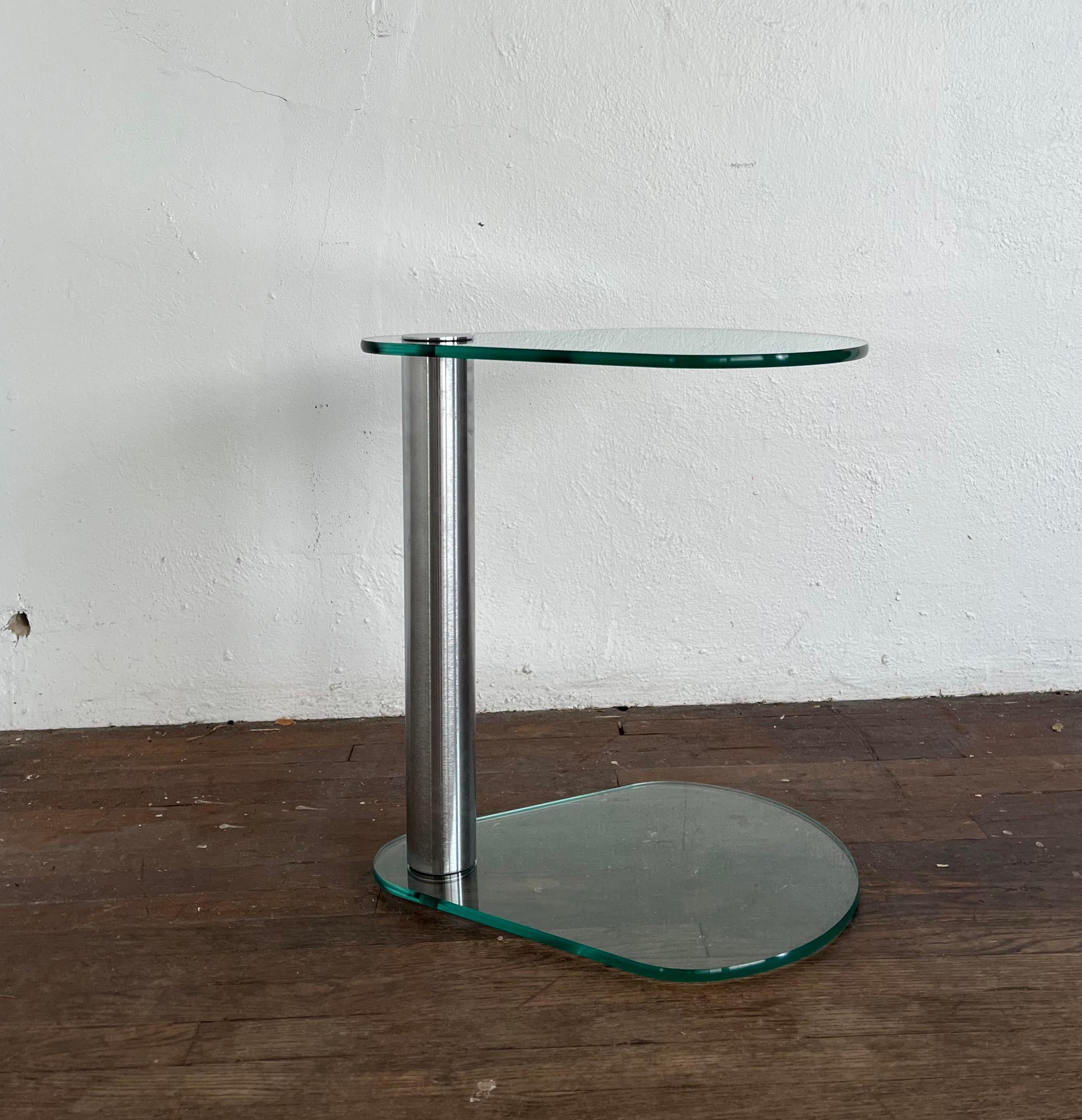 Modern Steel and Glass Side Table In Good Condition For Sale In W Allenhurst, NJ