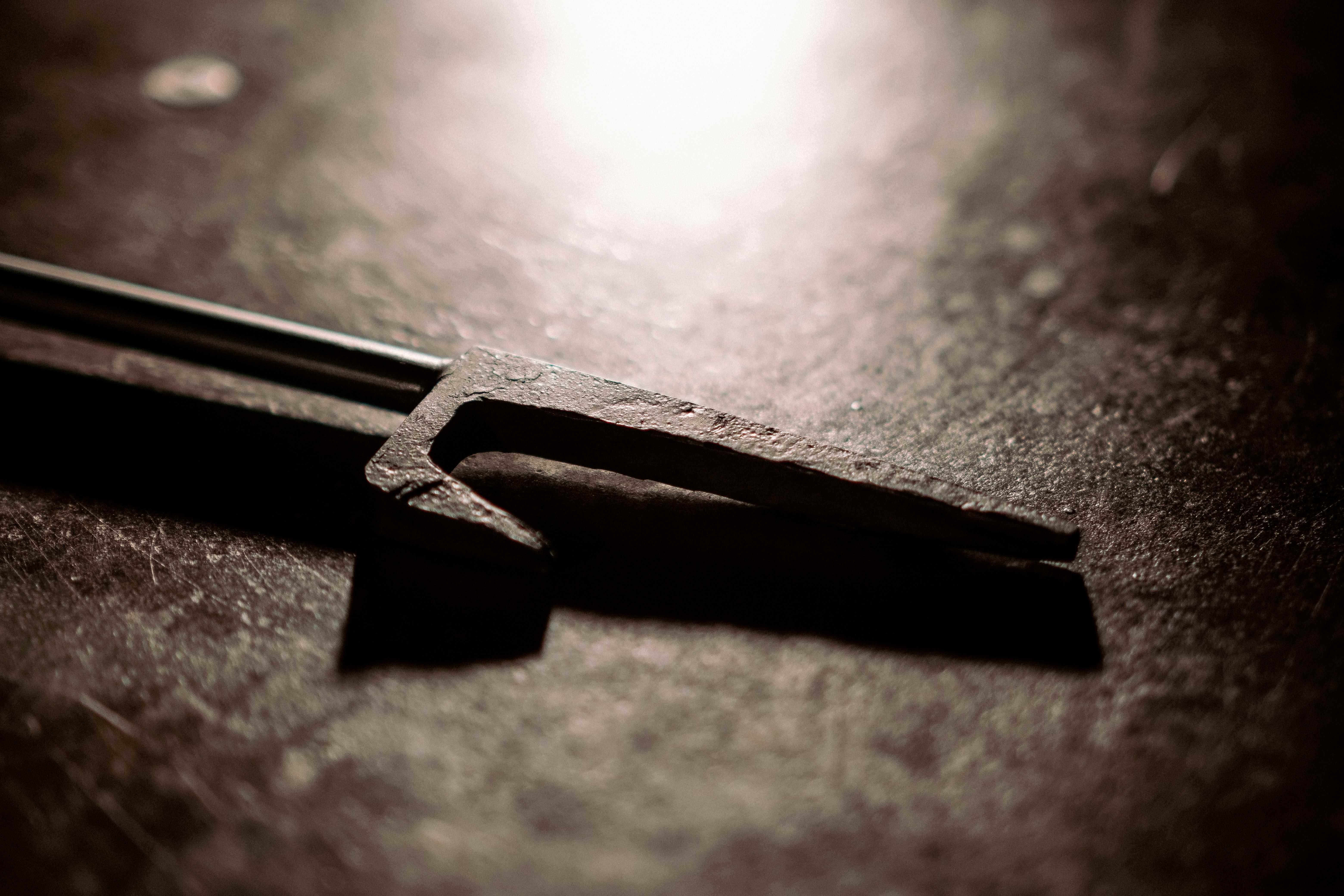 Set di utensili per caminetto in acciaio moderno in vendita 2