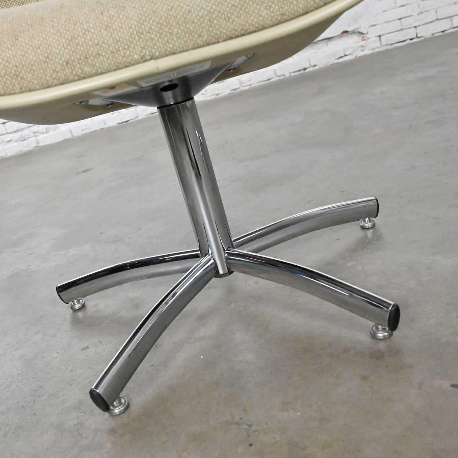 Modern Steelcase #451 5 Prong Chrome Base Office Chairs Style Charles Pollock Pr 5