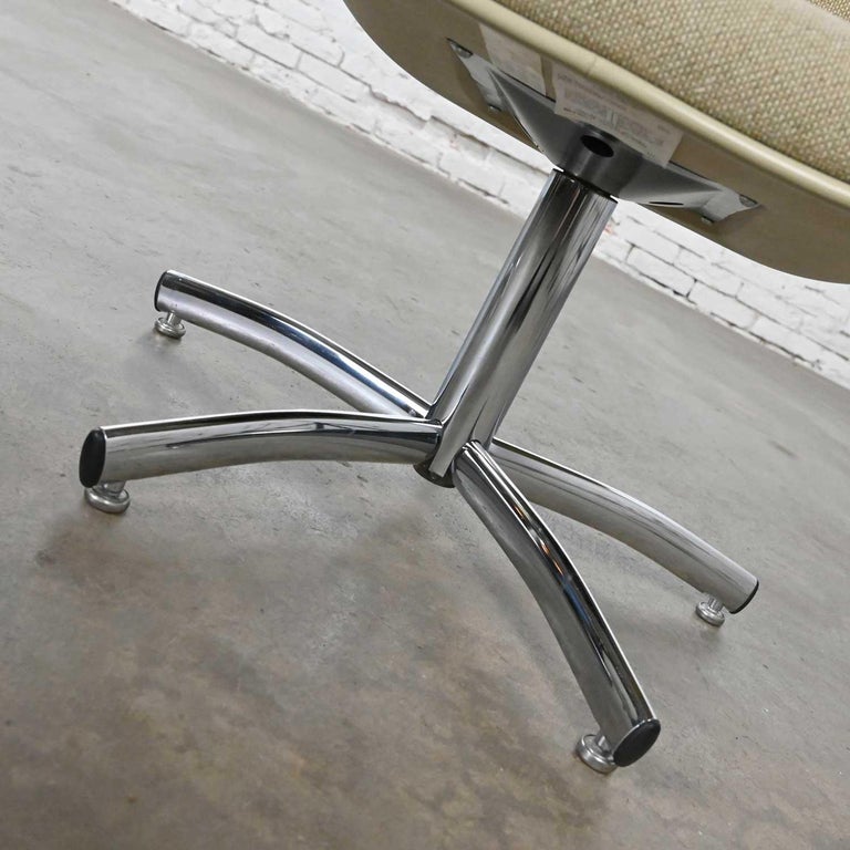 Modern Steelcase #451 5 Prong Chrome Base Office Chairs Style Charles Pollock Pr For Sale 9