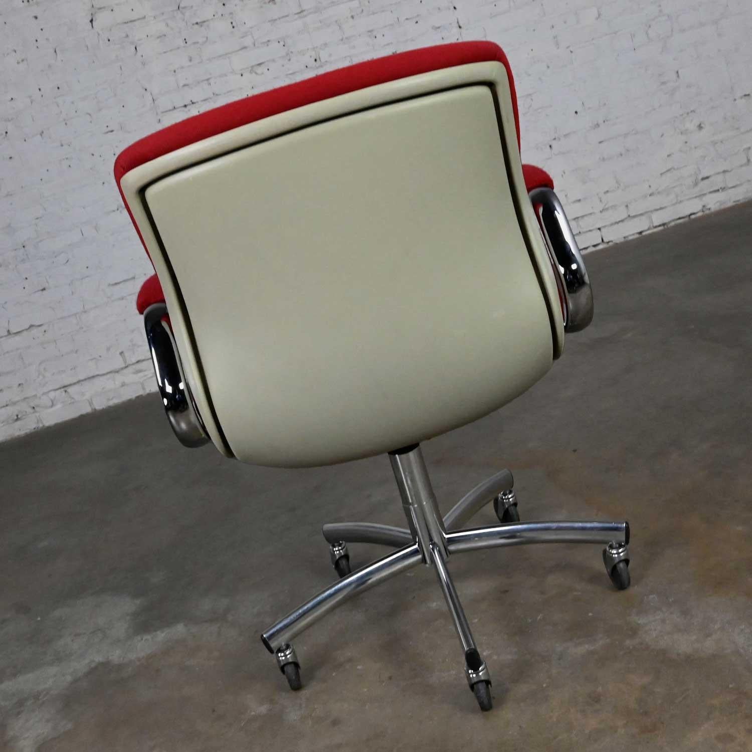 Metal Modern Steelcase Chrome & Red Swivel Rolling Chair #454 Style Charles Pollock For Sale