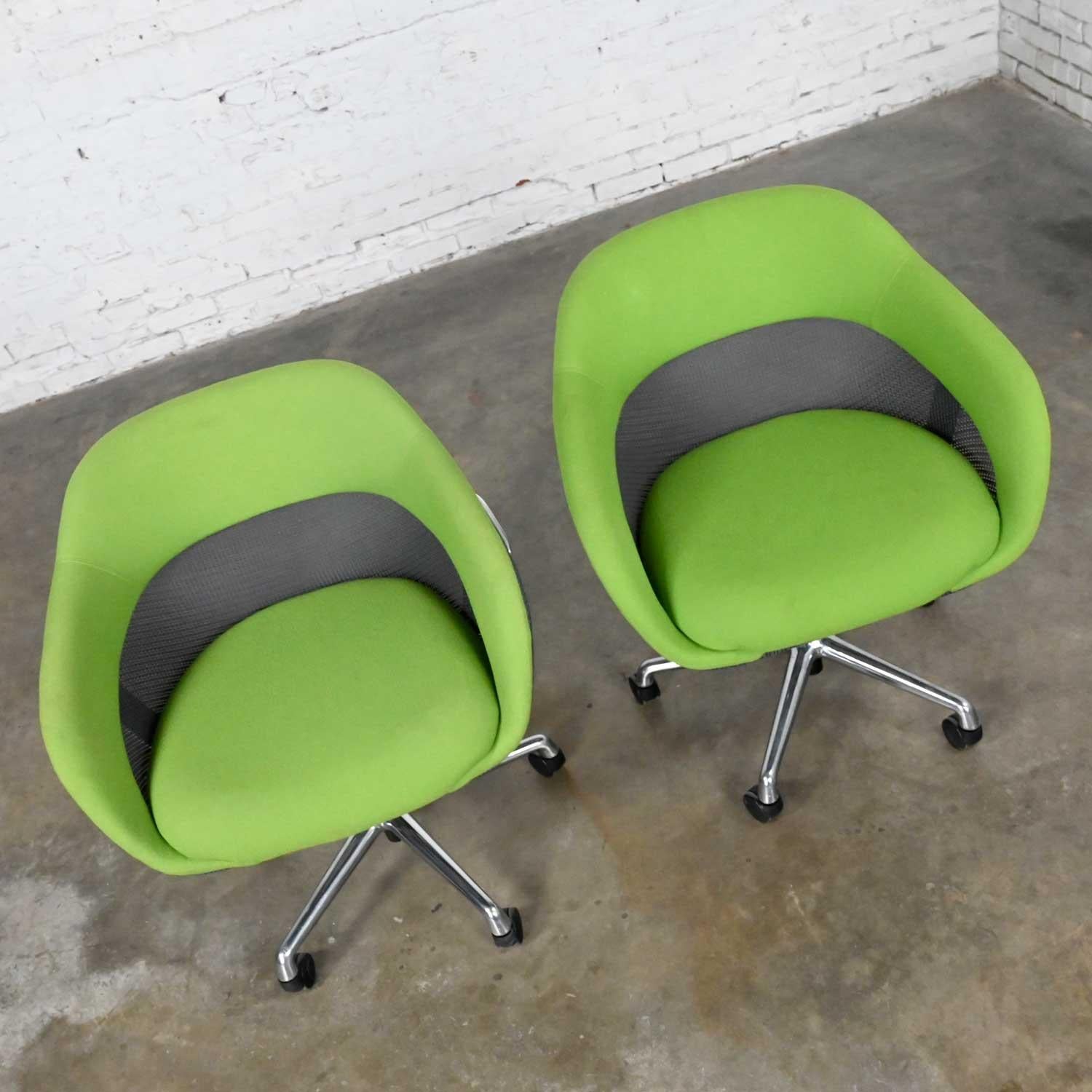 Modern Steelcase Green 5 Prong Chrome Rolling Base Coalesse Office Chairs a Pair 3