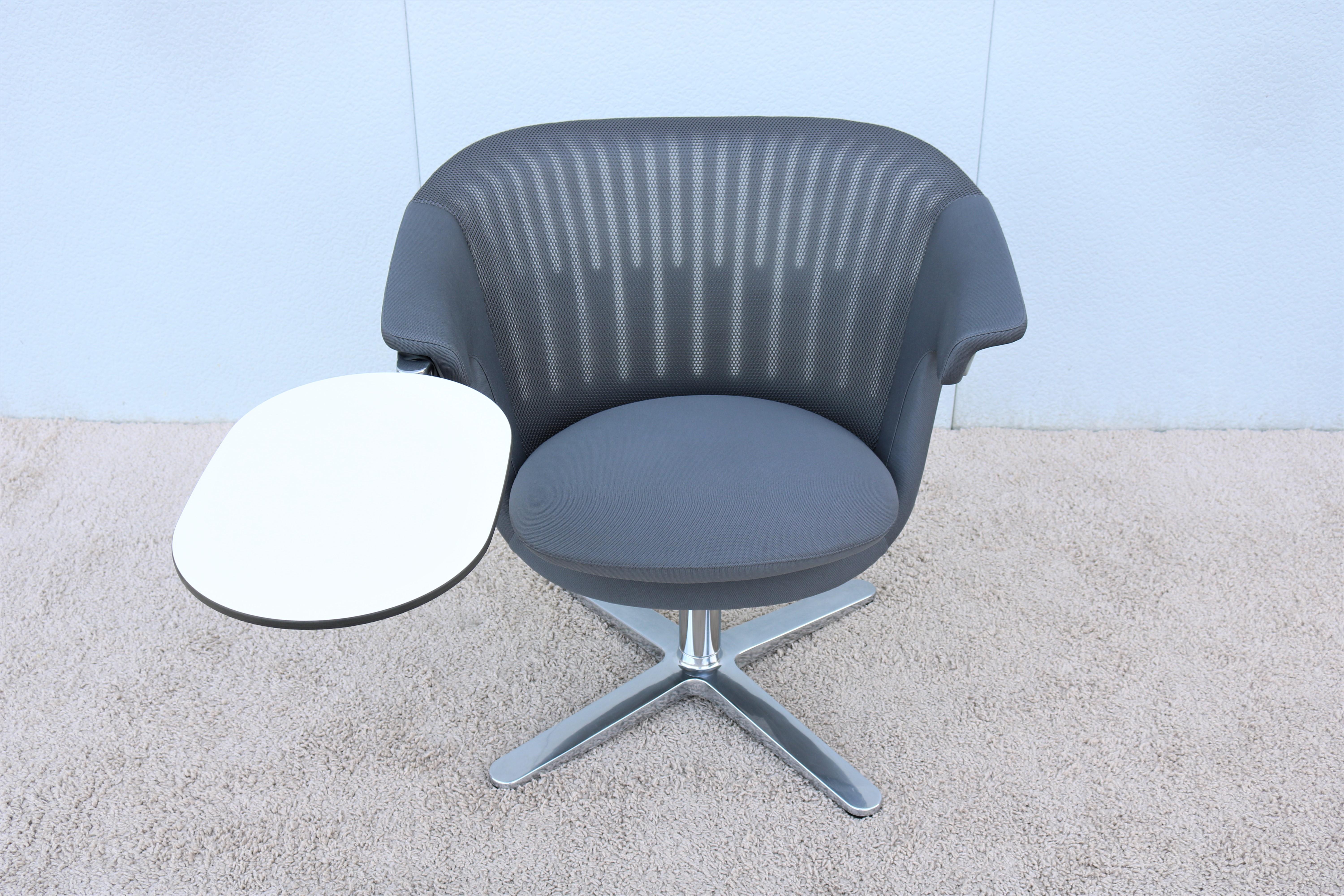 Américain Chaise longue ergonomique pivotante double en graphite Steelcase i2i Collaborative de style moderne en vente
