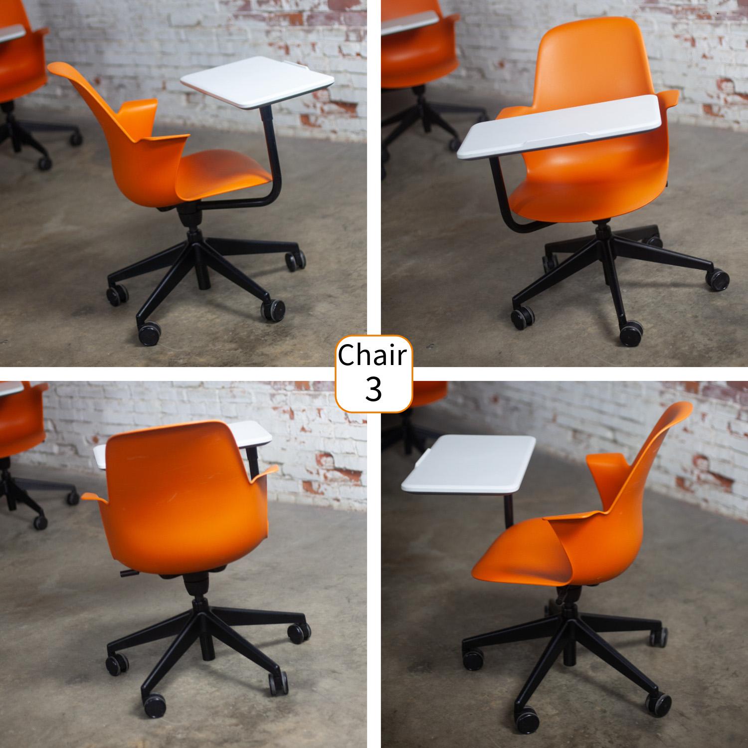 Silla de trabajo moderna Steelcase Orange Node con superficie de trabajo y base de 5 patas en venta 2