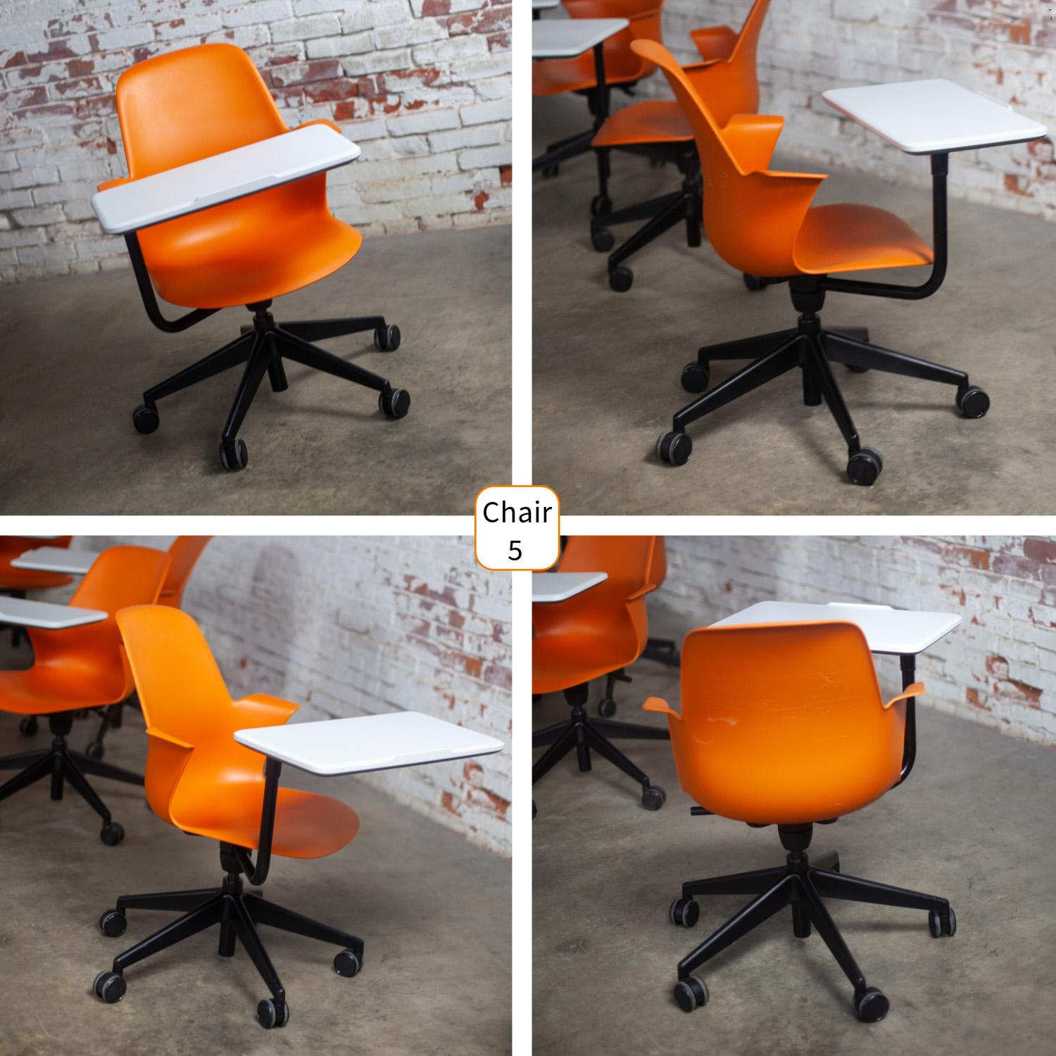 Silla de trabajo moderna Steelcase Orange Node con superficie de trabajo y base de 5 patas en venta 4