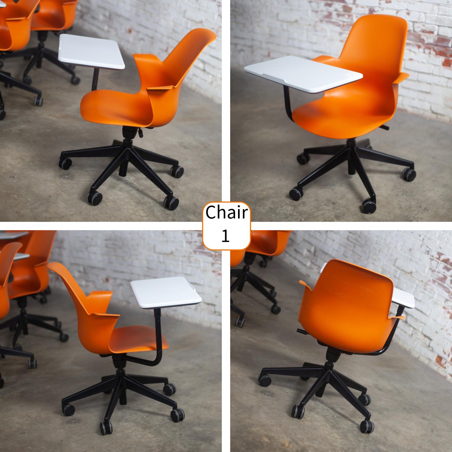Silla de trabajo moderna Steelcase Orange Node con superficie de trabajo y base de 5 patas Metal en venta