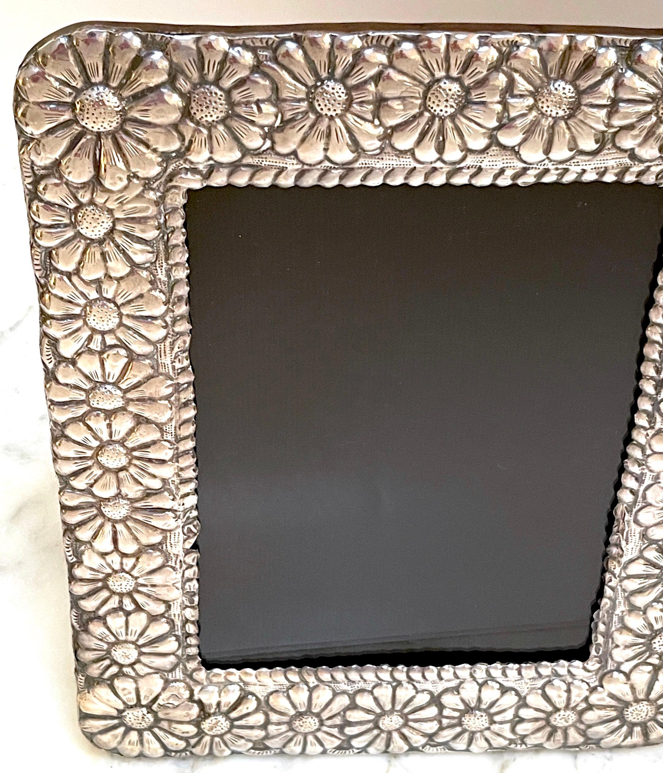 Modern Sterling Taxco School Picture Frame In Good Condition For Sale In West Palm Beach, FL