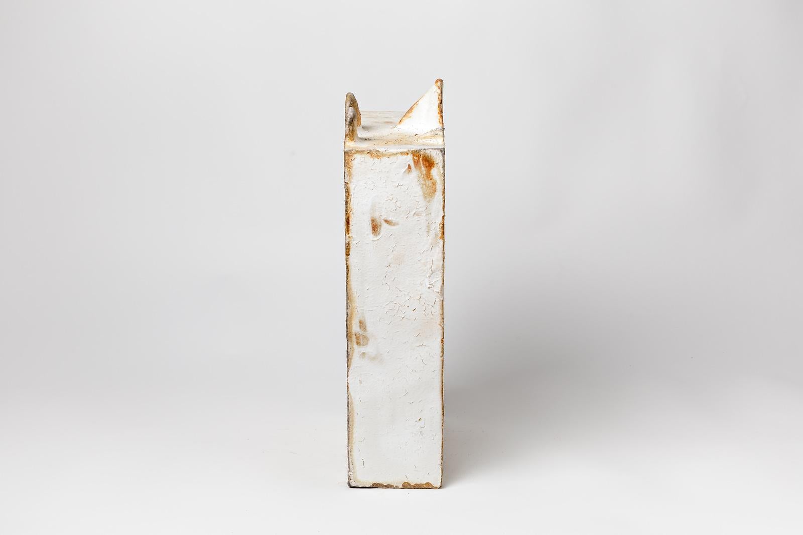 Moderne Keramik-Skulptur aus Steingut von Regnier La Borne Architektonische Form (Französisch) im Angebot