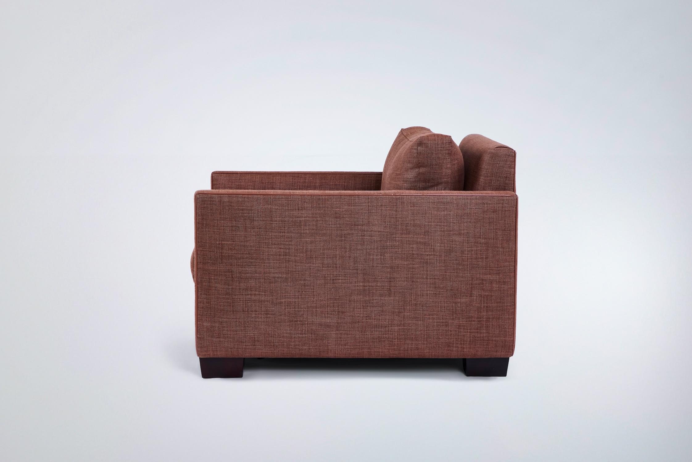 Americano Sedia da salotto moderna Streamline Martin Harrison con dettagli curvi di Martin and Brockett in vendita