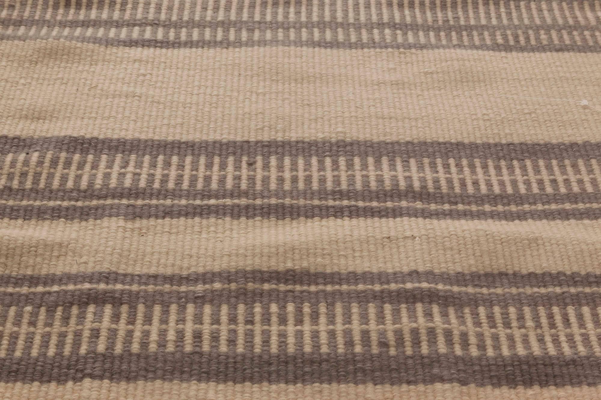 Modern Striped Flat-Weave Wool Rug by Doris Leslie Blau In New Condition For Sale In New York, NY
