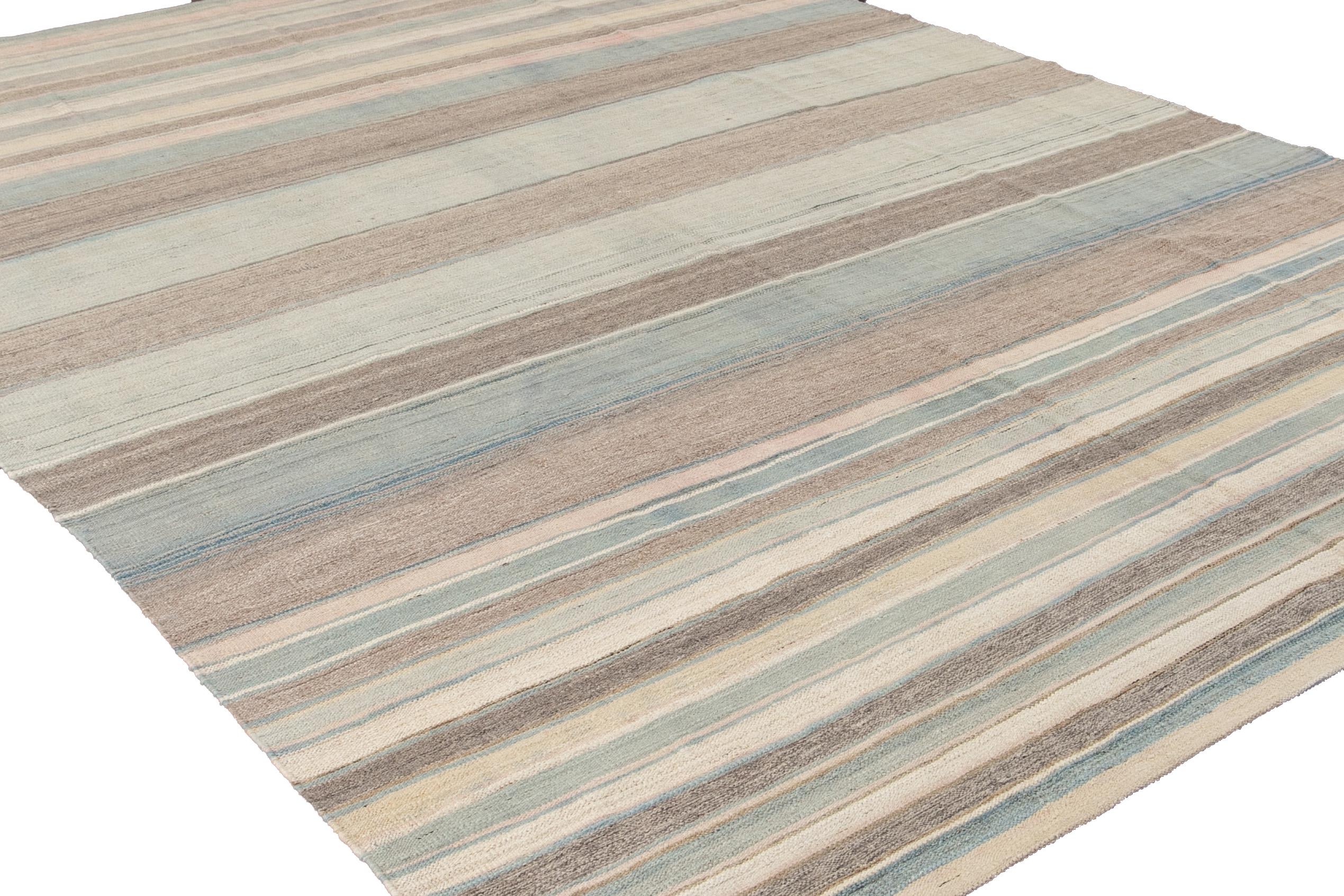 Modern Striped Kilim Handmade Wool Rug For Sale 2