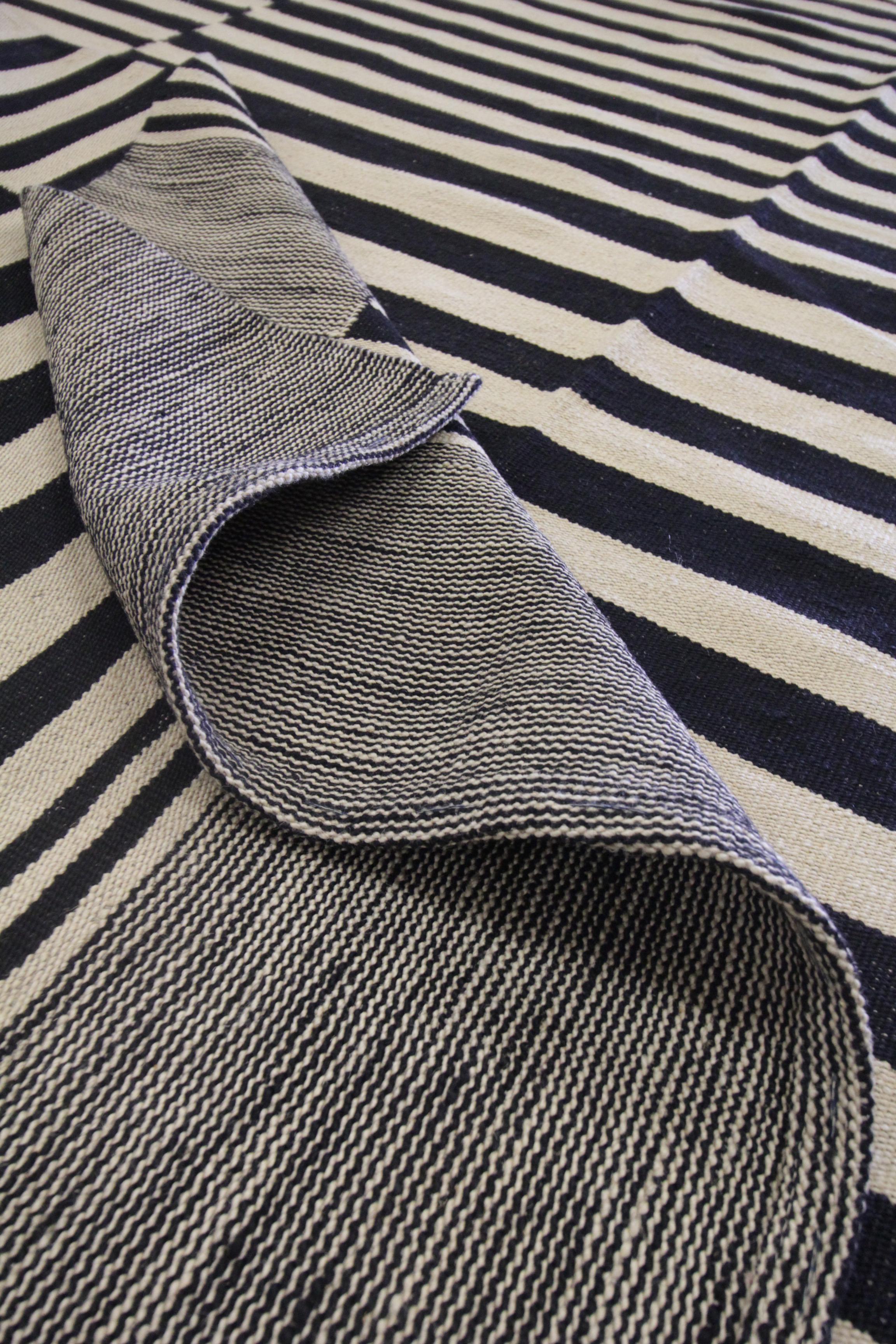 Modern Striped Kilim Rugs, Carpet Area Rug Black Scandinavian Style Kilims 1