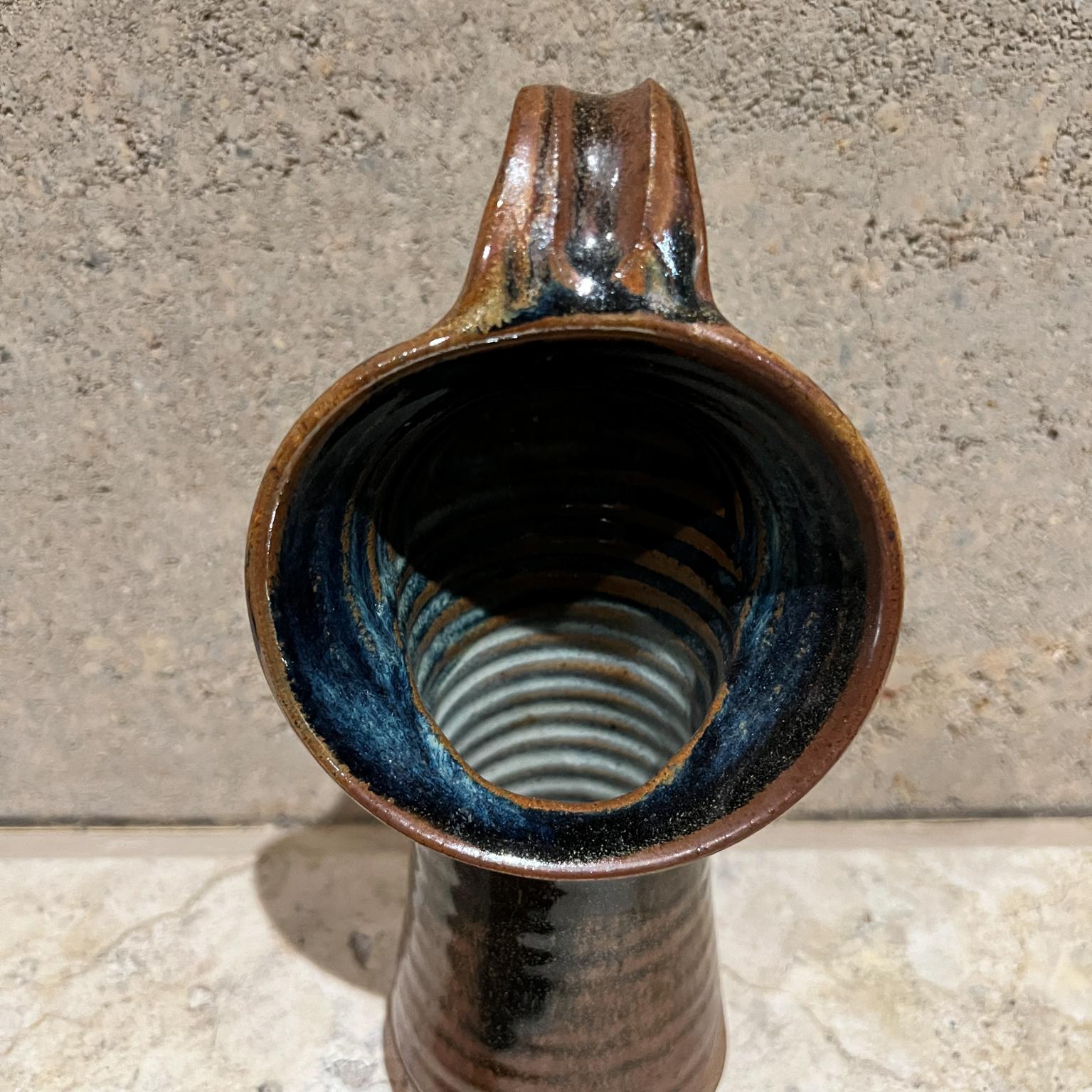 Vaso angolato in studio moderno in ceramica Art Pottery in vendita 8