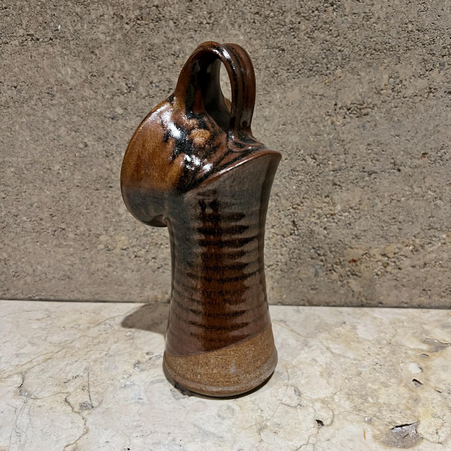 Vaso angolato in studio moderno in ceramica Art Pottery in vendita 2