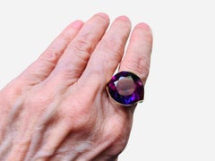 Modern Style 14K Gold Amethyst Cocktail Ring
