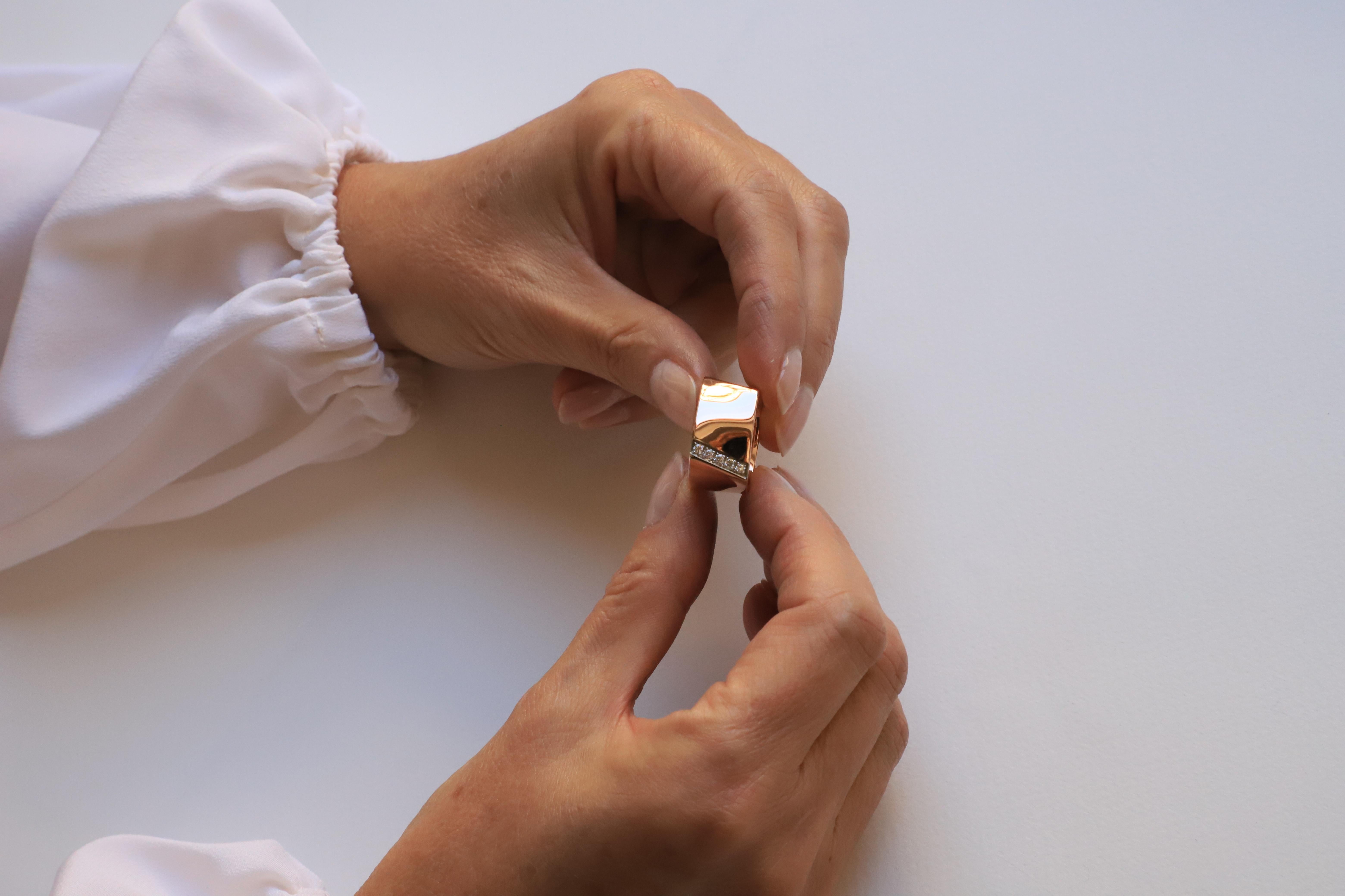 Modern Style 18 Karat Rose & White Gold 0.20 Karat White Diamonds Design Ring For Sale 1