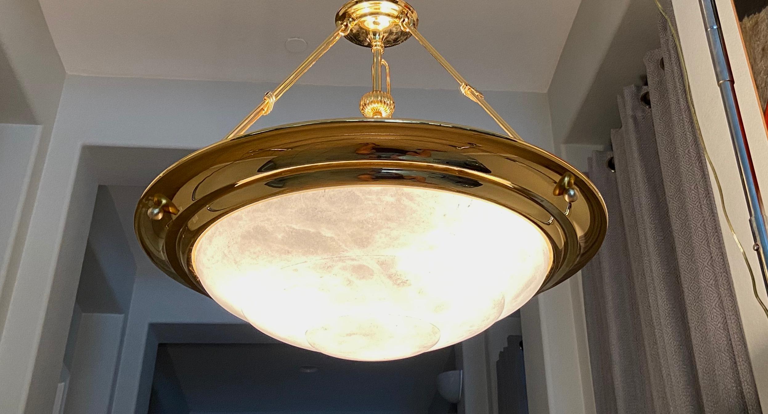 Late 20th Century Modern Style Alabaster Chandelier Pendant Ceiling Light