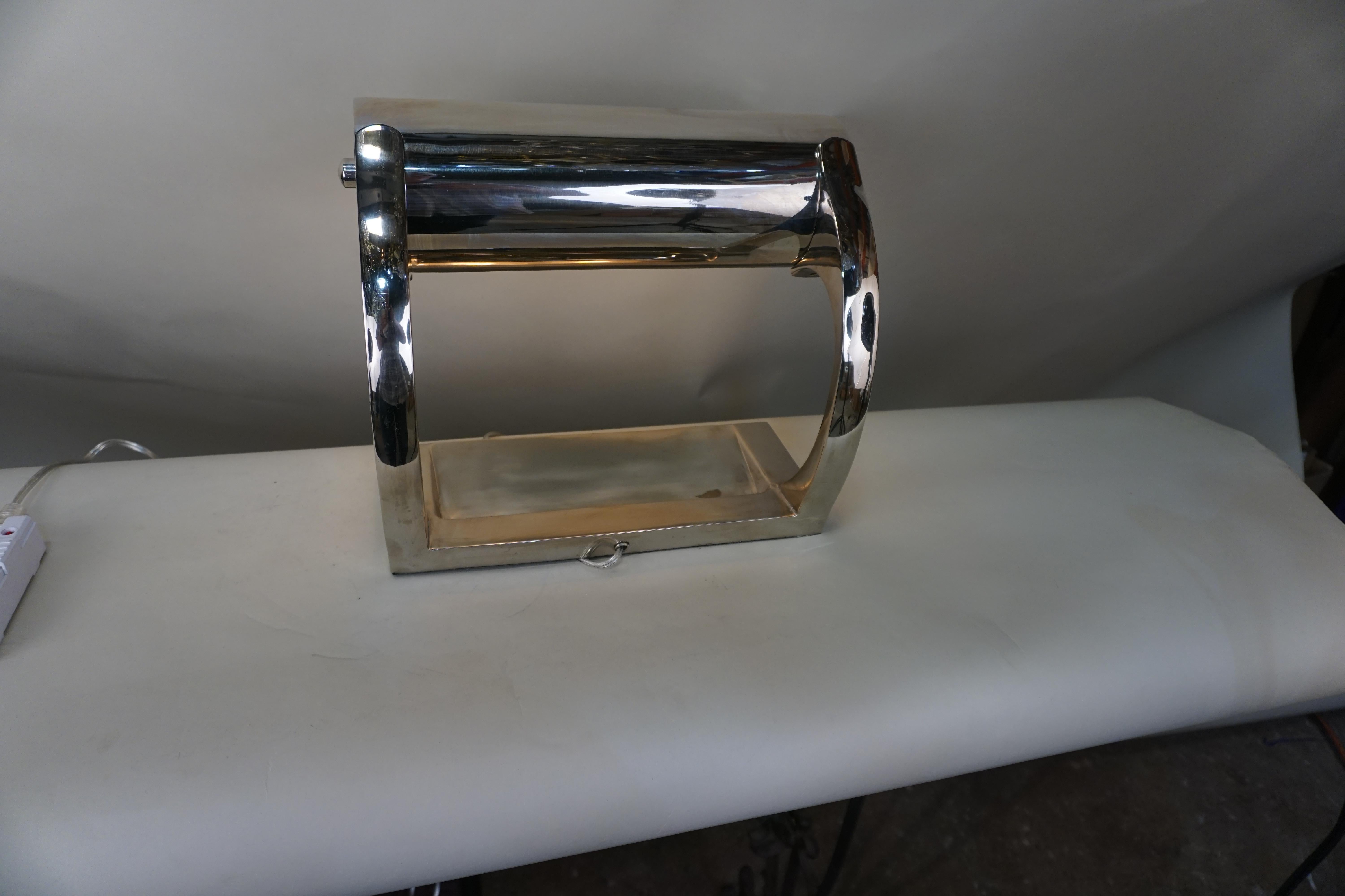Nickel Modern Style Art Deco Desk Lamp