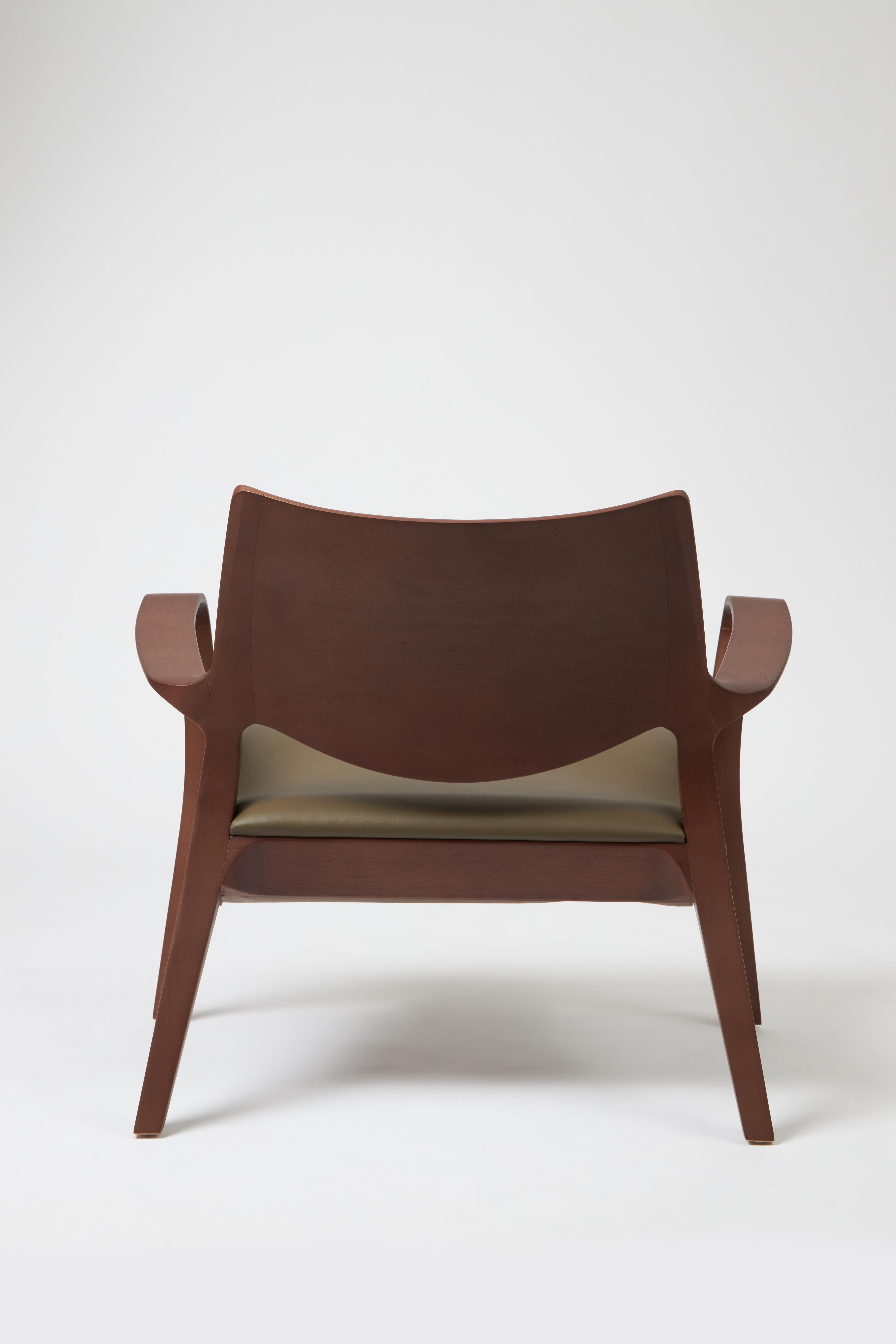 Caning Modern Style Aurora armchair Sculpted in solid walnut finish, leather seating  For Sale