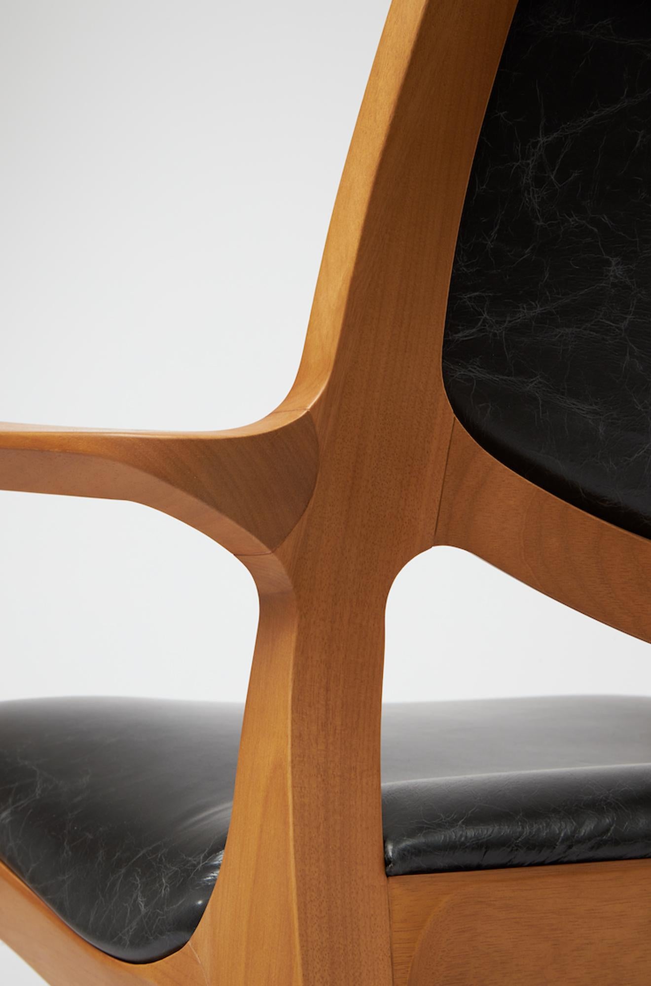 Modern Style Aurora Sessel Massivholz, Sitz und Rückenlehne aus Leder im Angebot 7