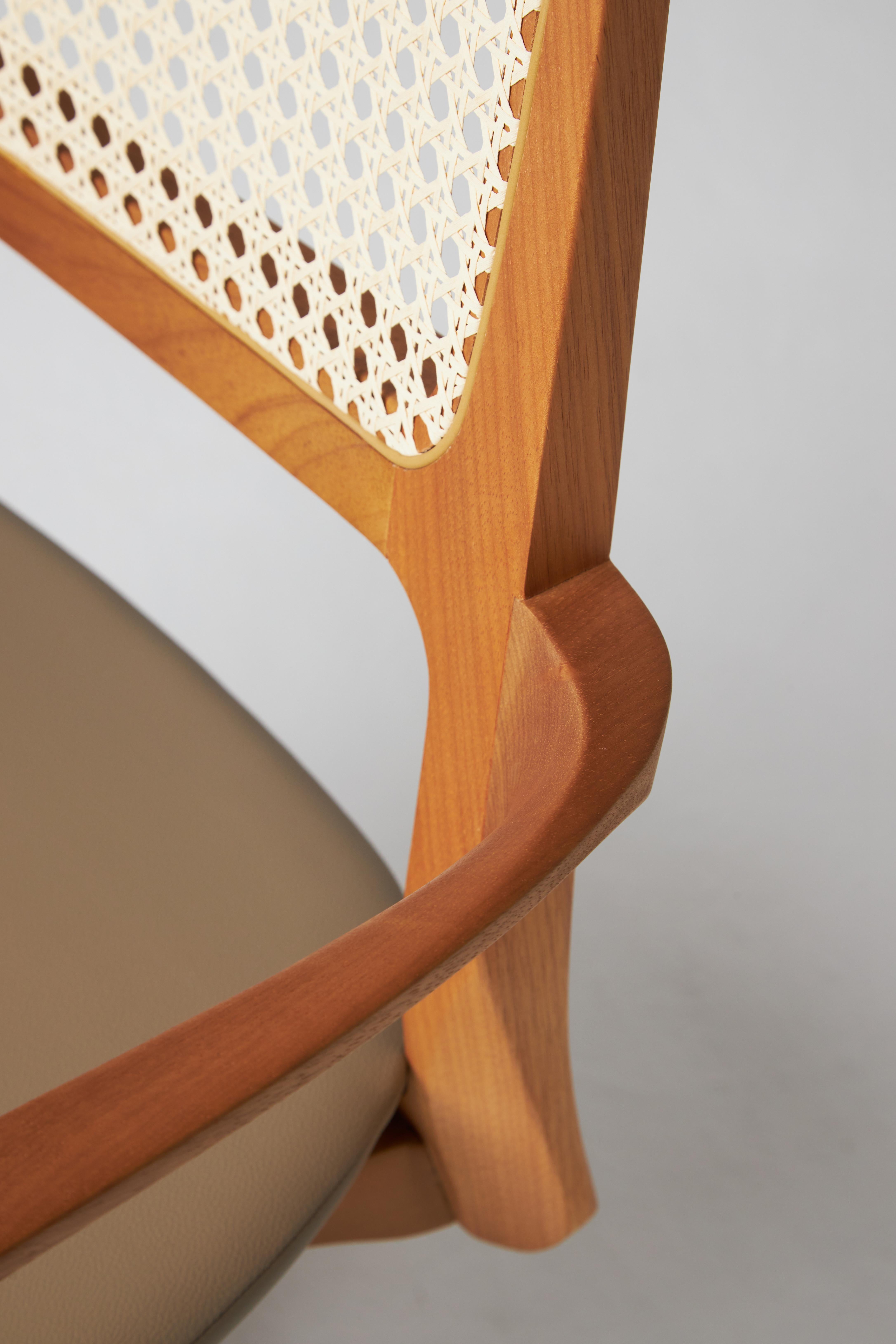 Modern Style Aurora office chair in solid wood, caning back, leather seat For Sale 2
