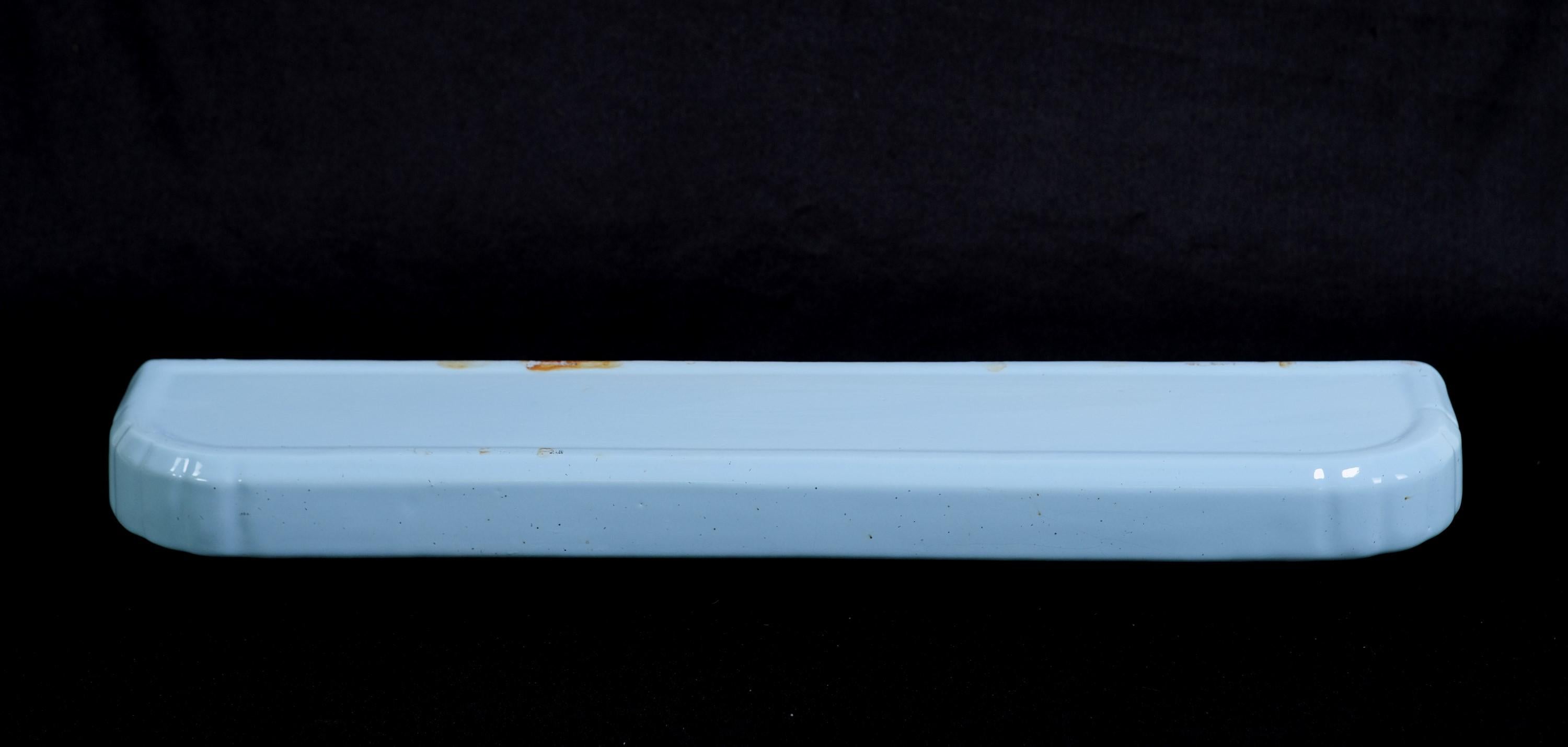 porcelain bath shelf