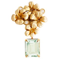 Eighteen Karat Yellow Gold Modern Style Brooch with Natural Diamonds and Quartz