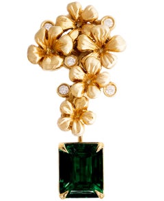 Modern Style Clip-on Earrings in Eighteen Karat Rose Gold with Natural Diamonds