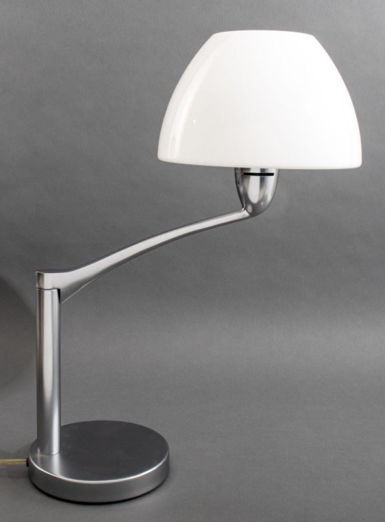 Modern Style Global Lighting Table Lamp For Sale 1