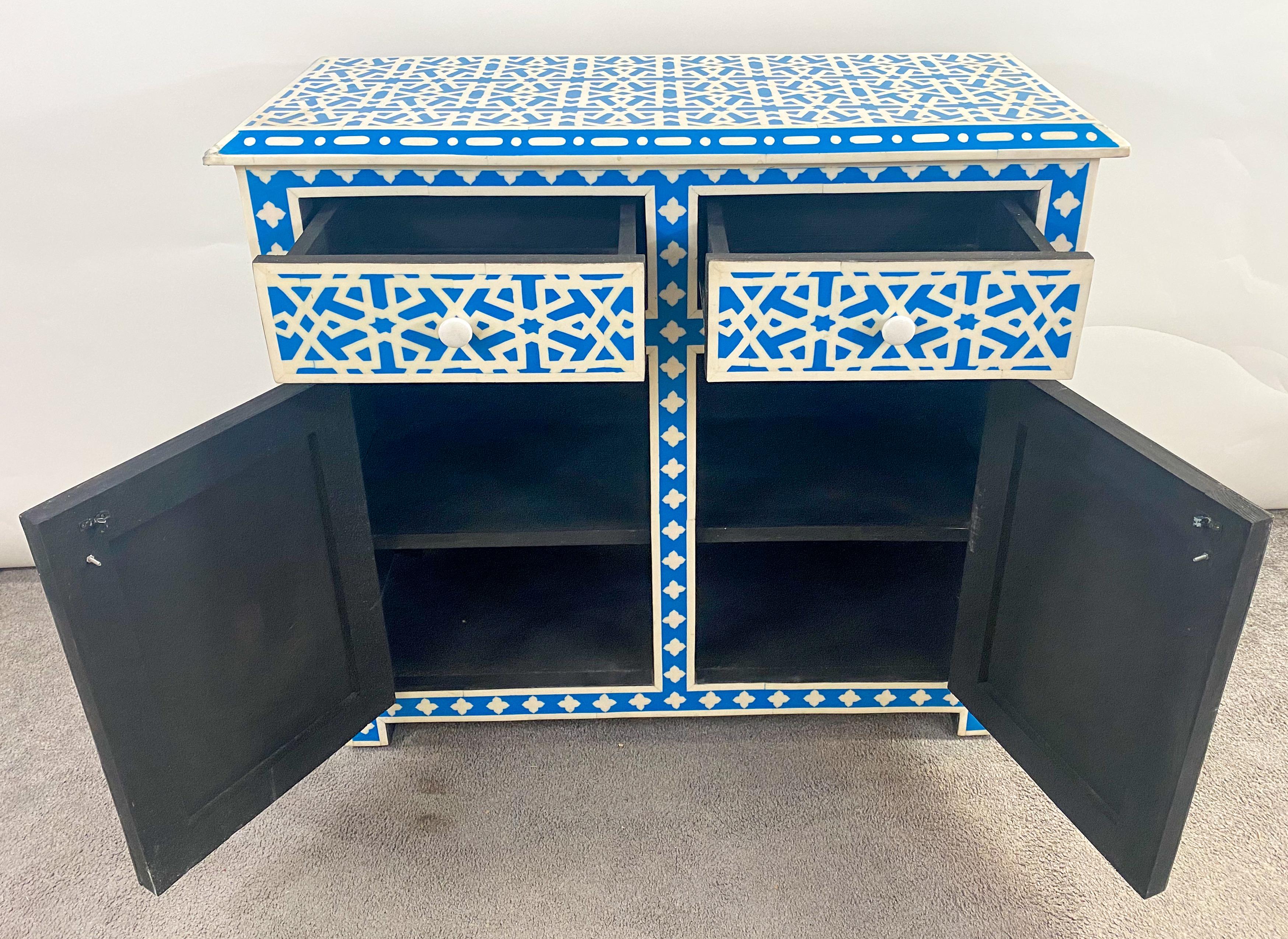 Boho Chic White & Blue Resin Geometrical Design Two Door Cabinet or Console  In Good Condition For Sale In Plainview, NY