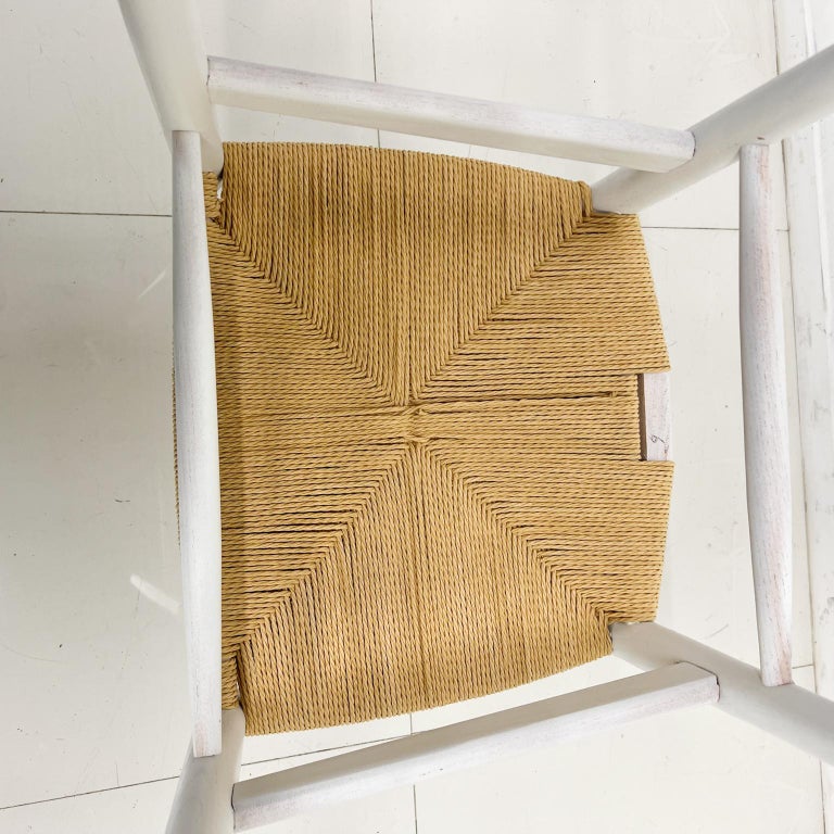 Contemporary Modern Wishbone Rope Dining Chair Set of Four in White For