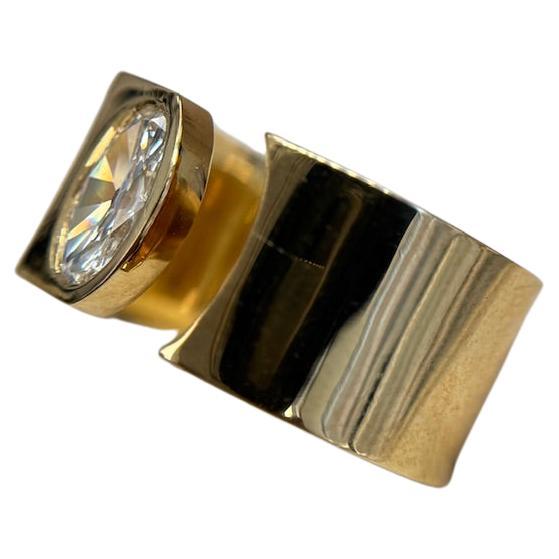 Modern Style Open Cigar Band  w/ 0.77ct Antique Oval Diamond 18k Gold 13.50g For Sale